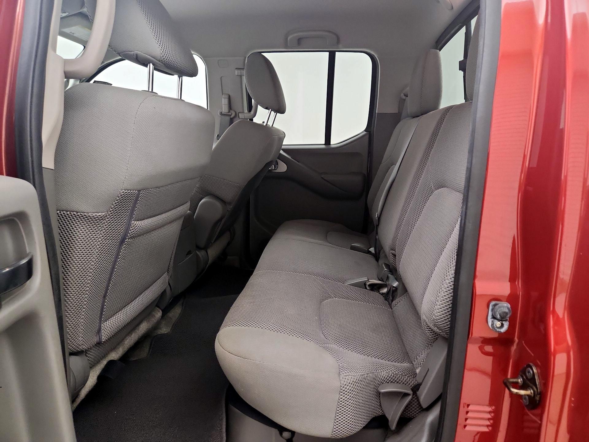 Thumbnail: 2014 Nissan Frontier - 19