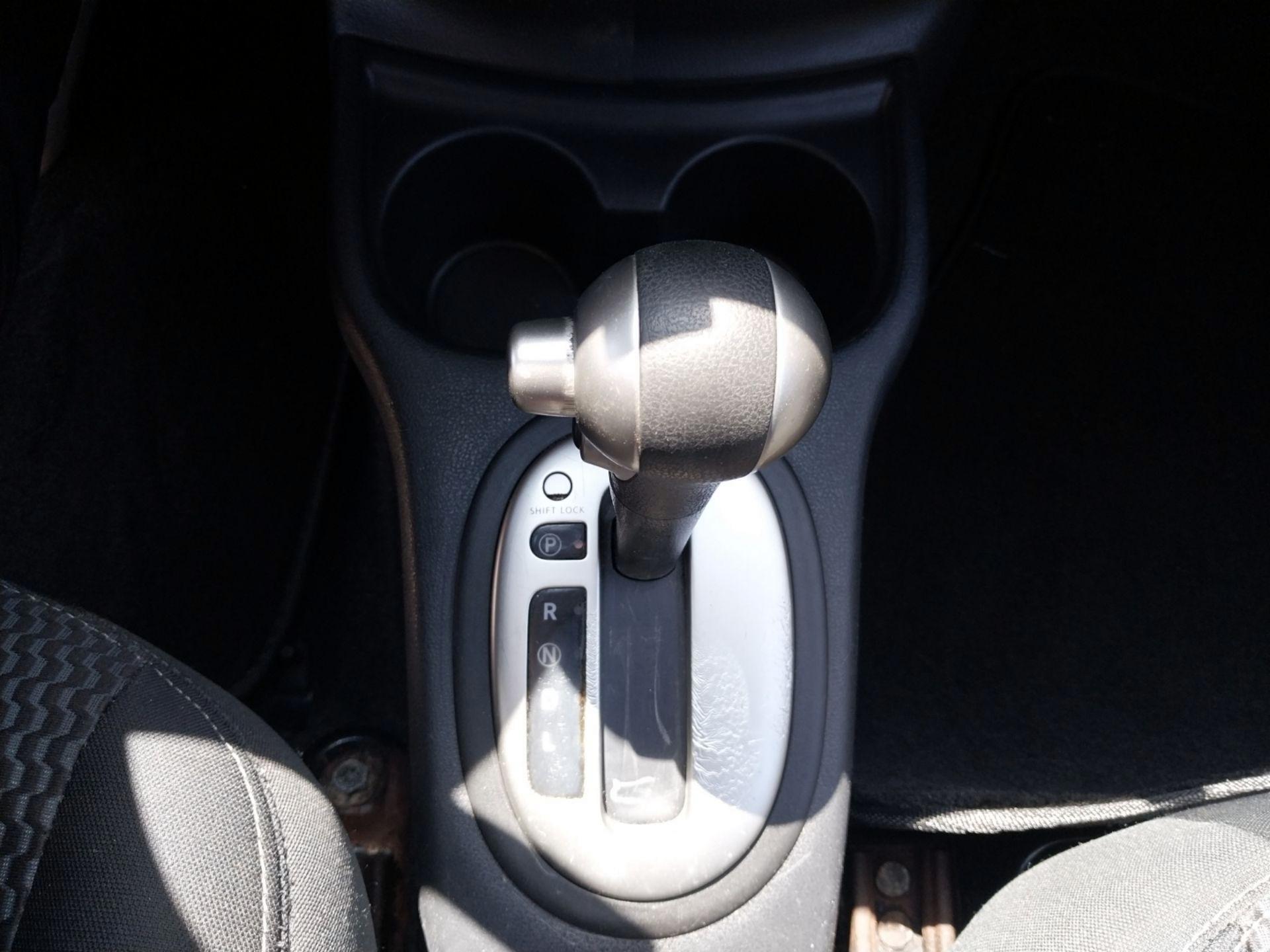 Thumbnail: 2014 Nissan Versa Note - 14