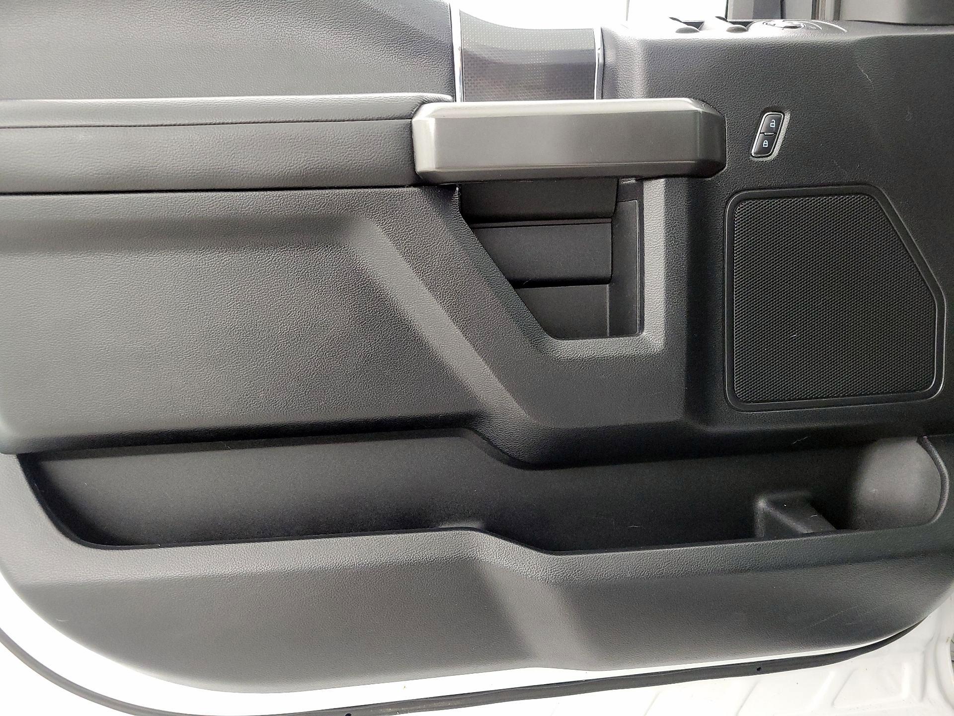 Thumbnail: 2016 Ford F-150 - 12