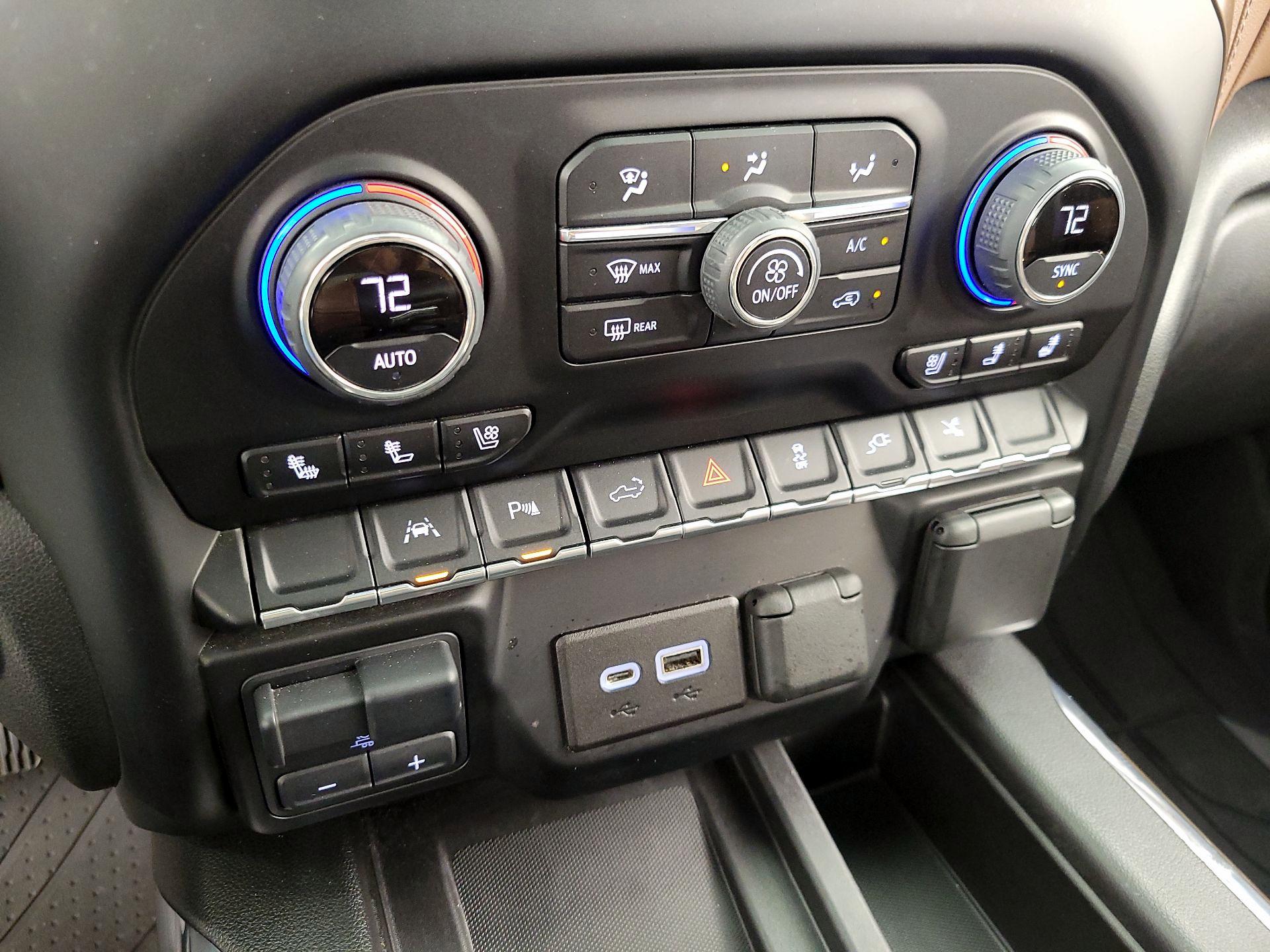 Thumbnail: 2022 Chevrolet Silverado 1500 - 16