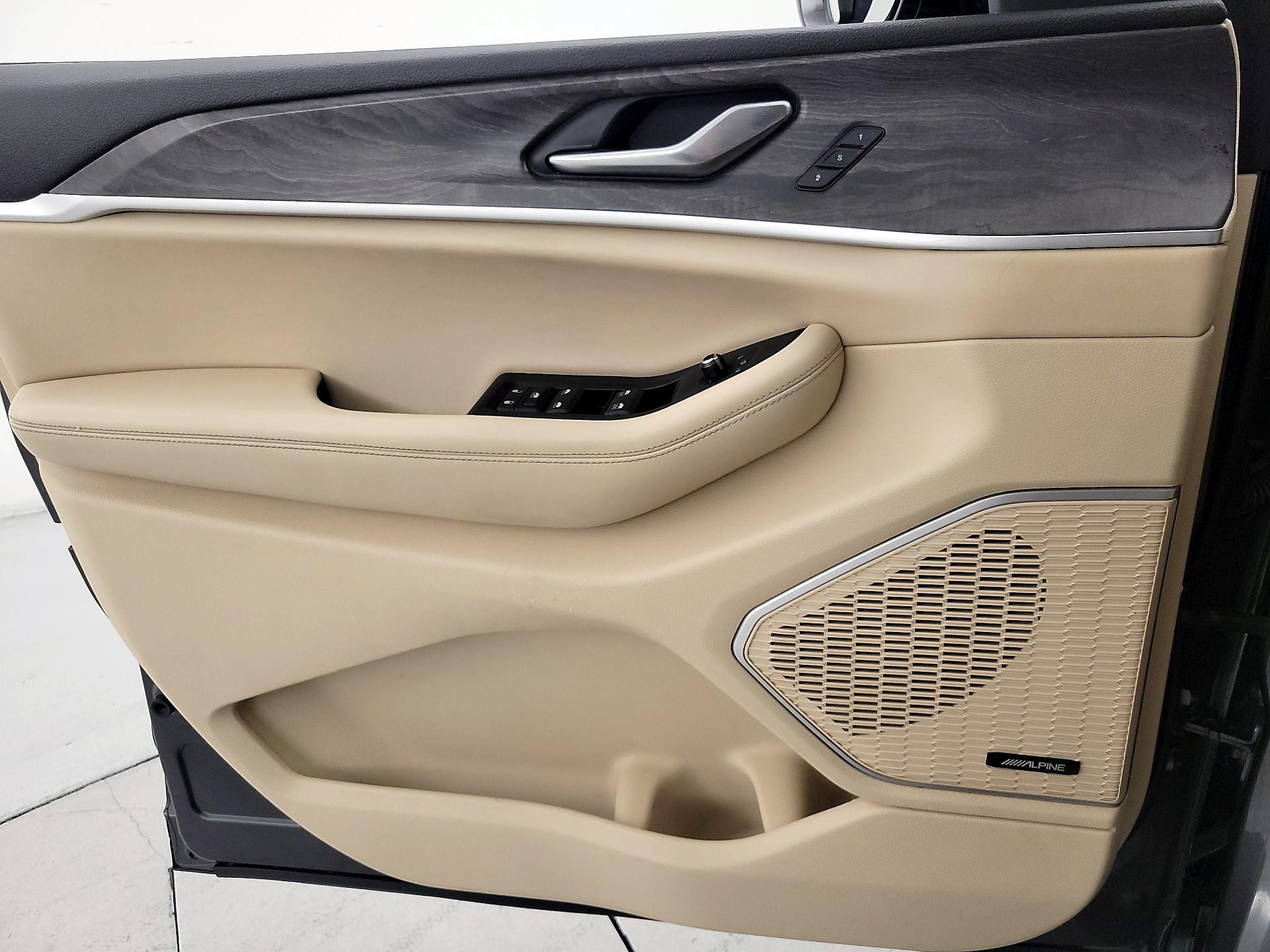 Thumbnail: 2021 Jeep Grand Cherokee L - 12