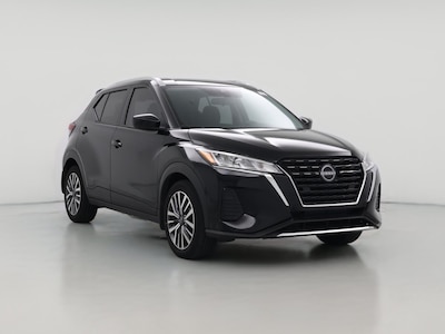 Black 2022 Nissan Kicks SV