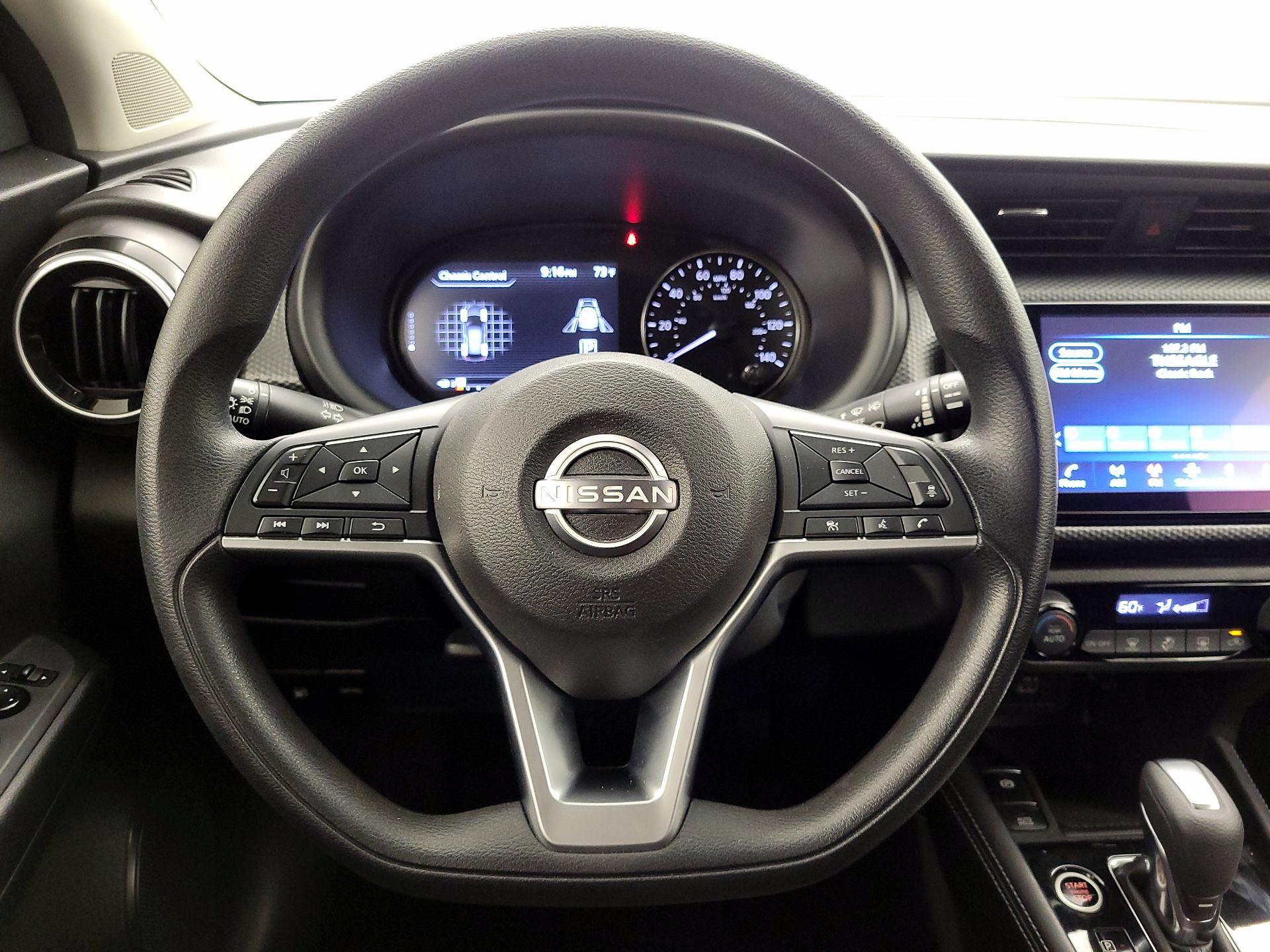 Thumbnail: 2022 Nissan Kicks - 10
