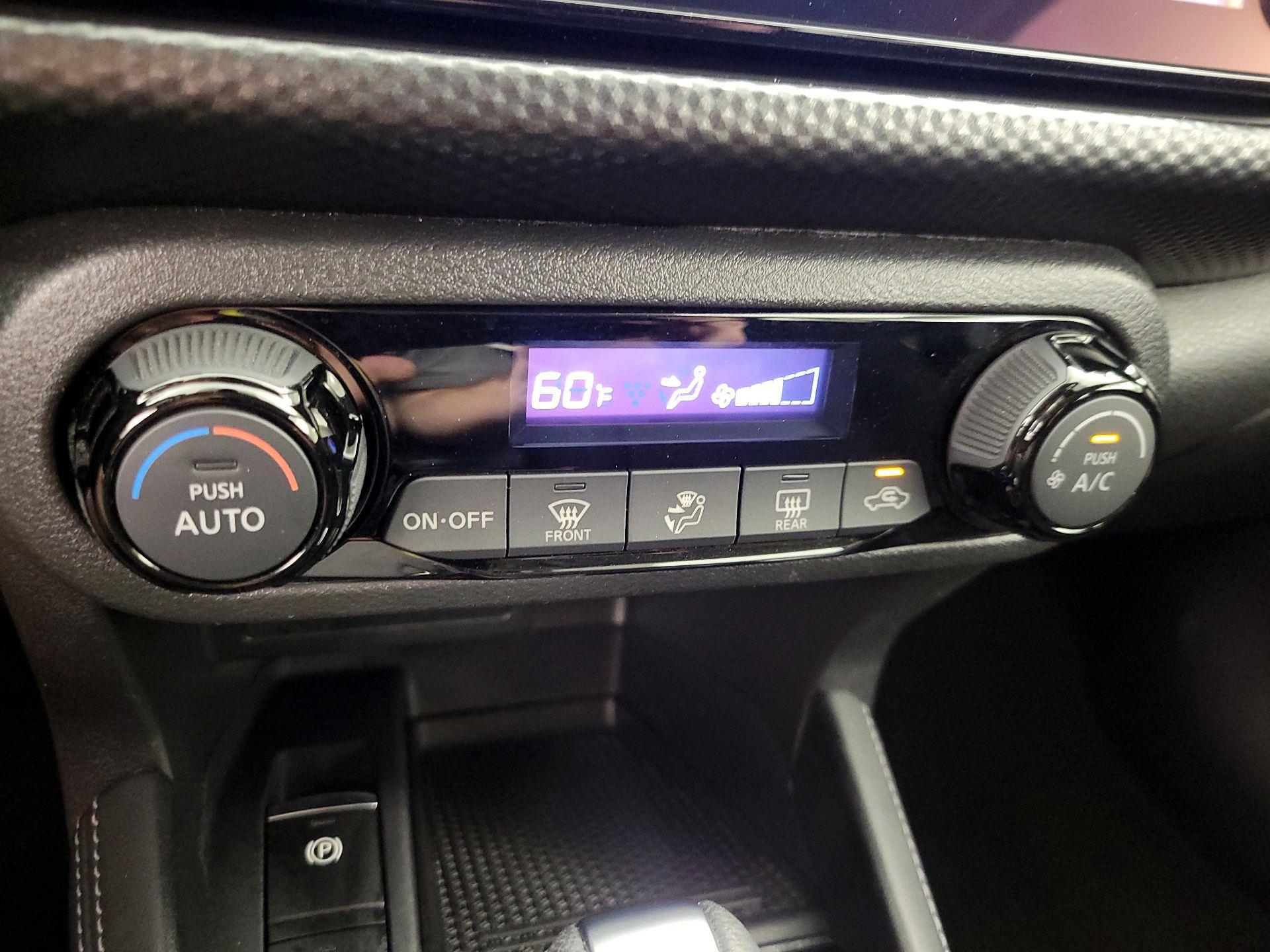 Thumbnail: 2022 Nissan Kicks - 15