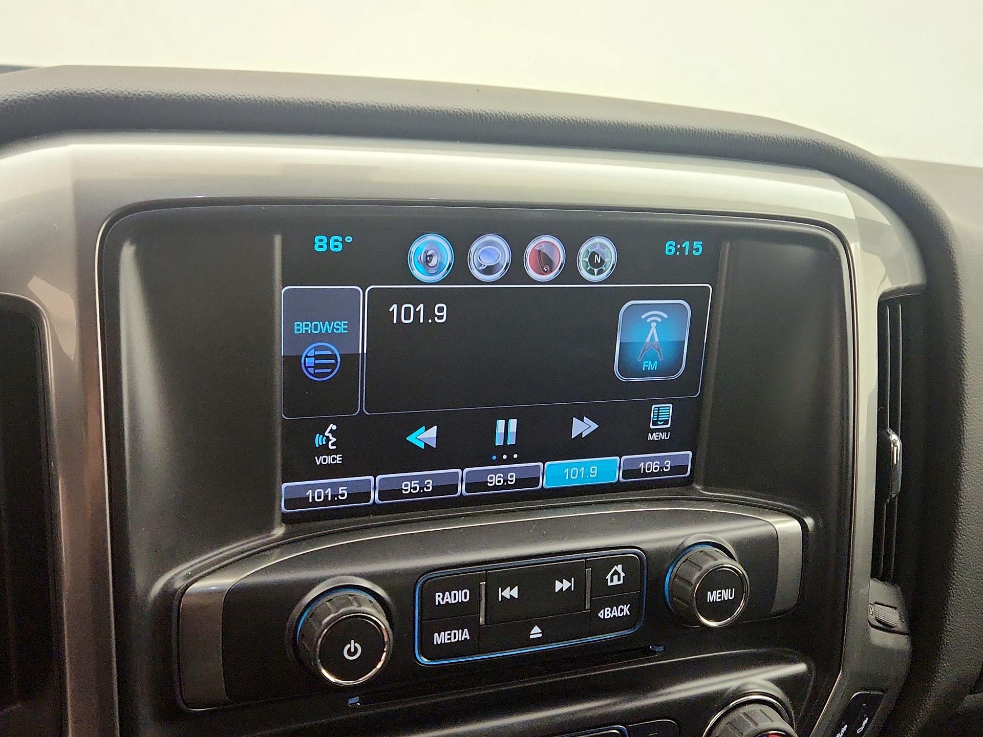 Thumbnail: 2015 Chevrolet Silverado 1500 - 15