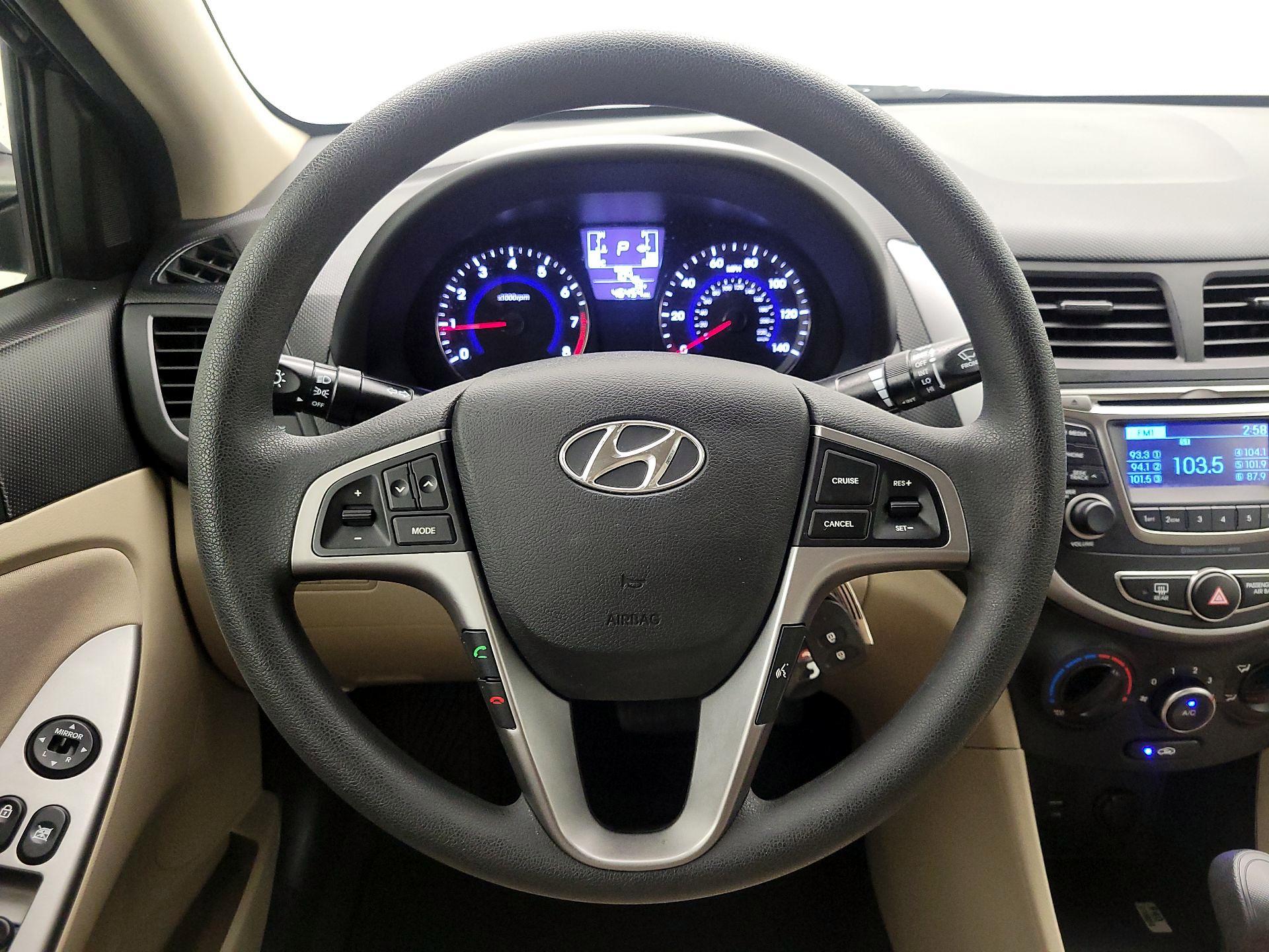 Thumbnail: 2017 Hyundai Accent - 10