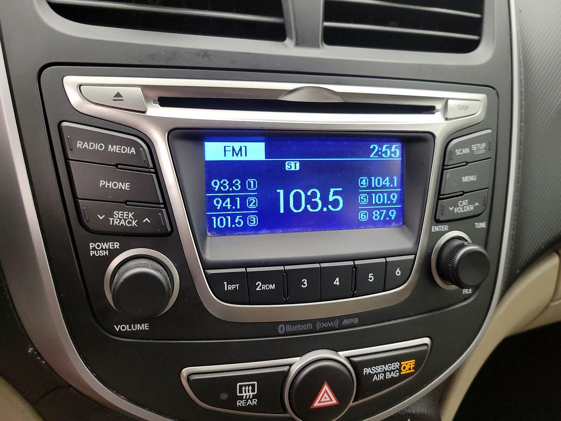 Thumbnail: 2017 Hyundai Accent - 14