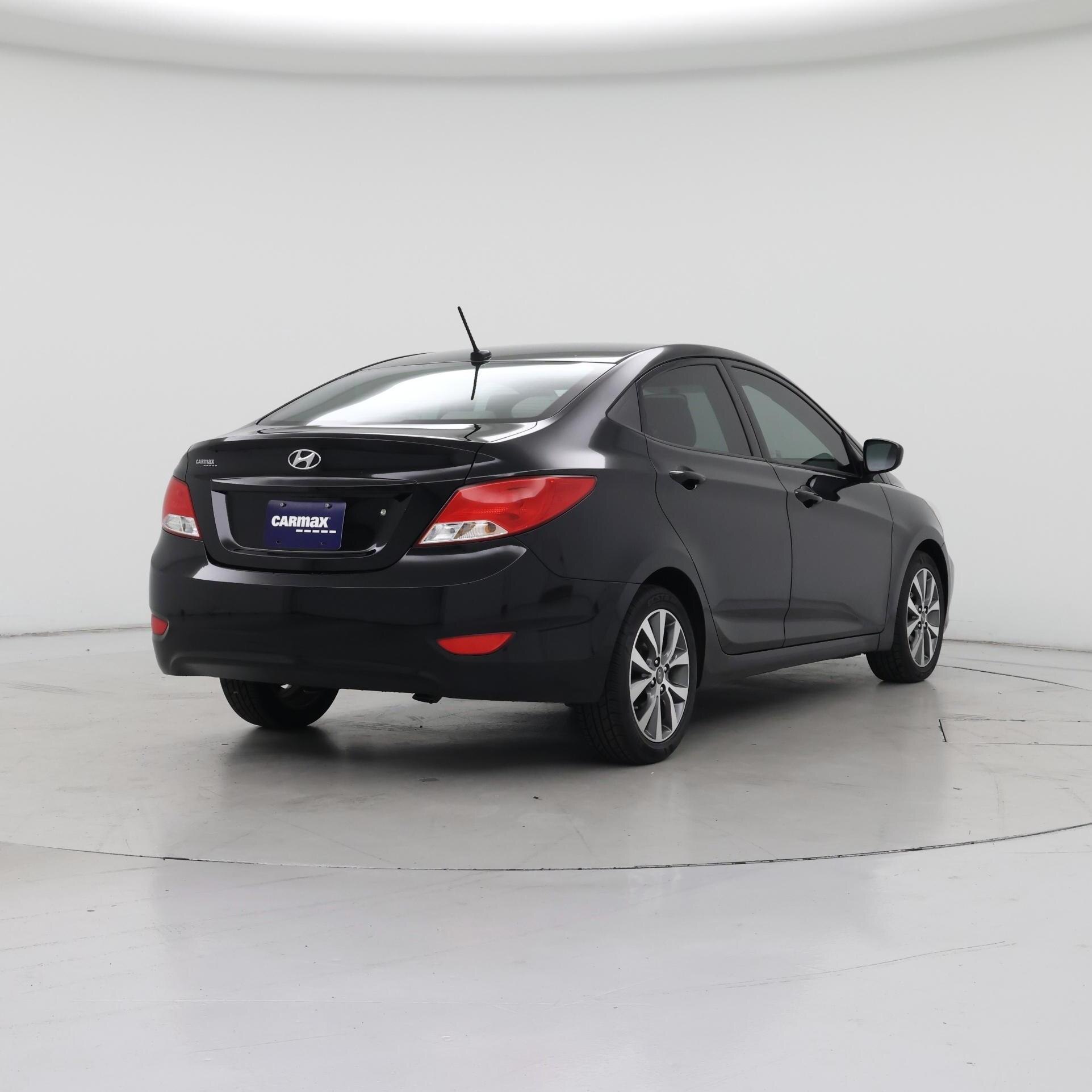 Thumbnail: 2017 Hyundai Accent - 8
