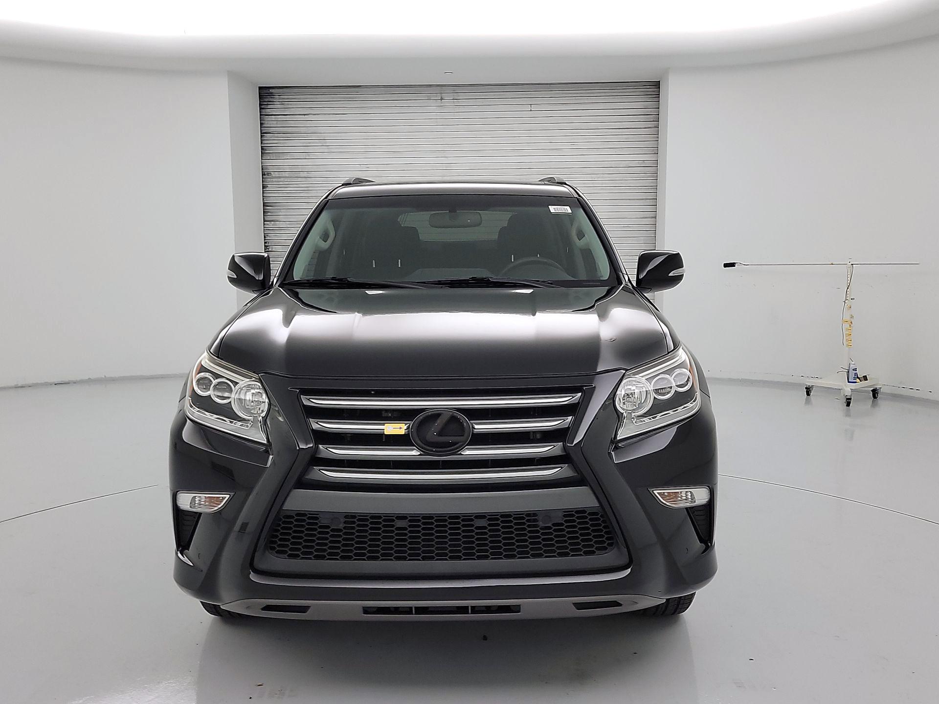 Thumbnail: 2017 Lexus GX - 2