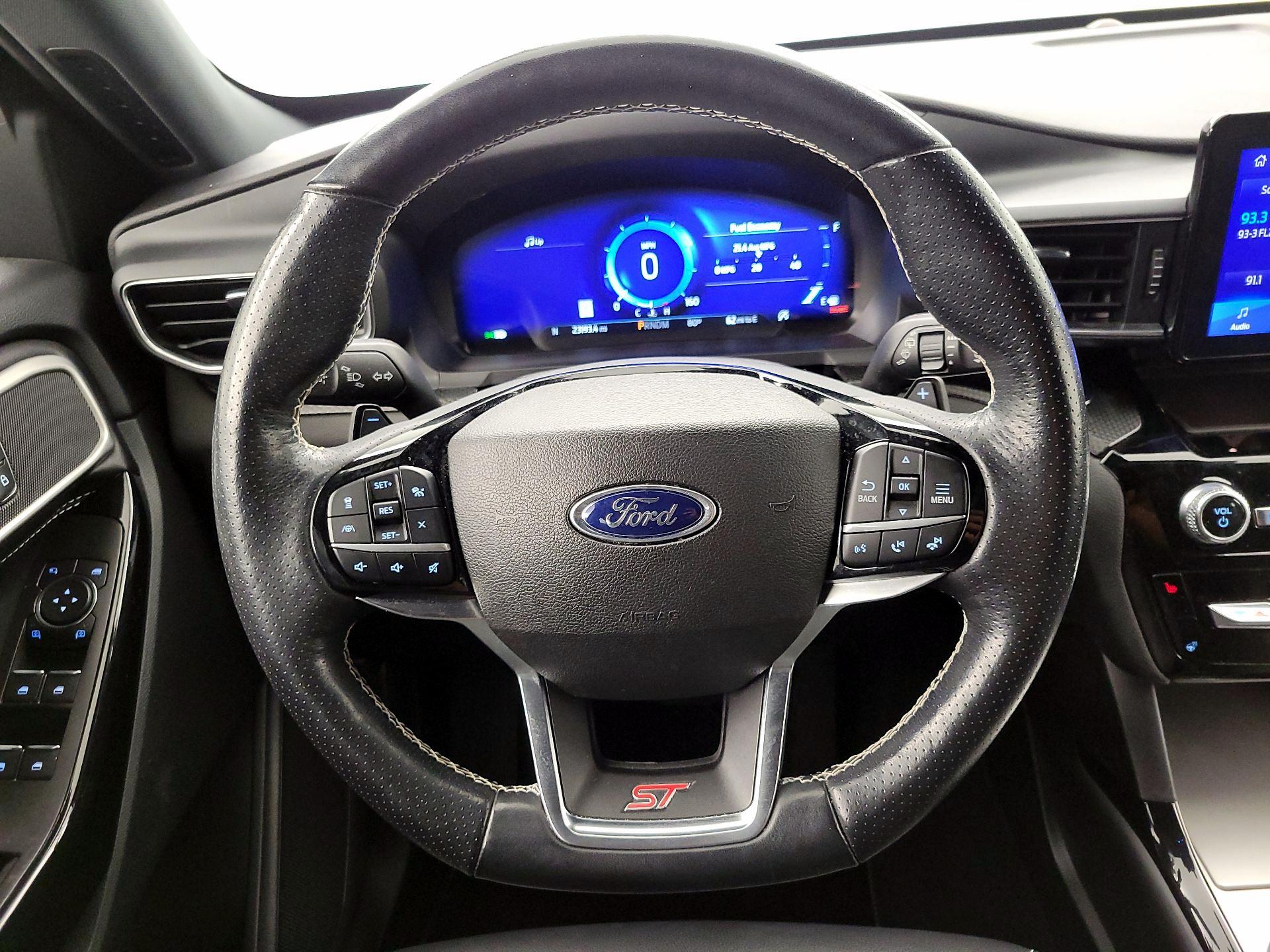 Thumbnail: 2022 Ford Explorer - 10
