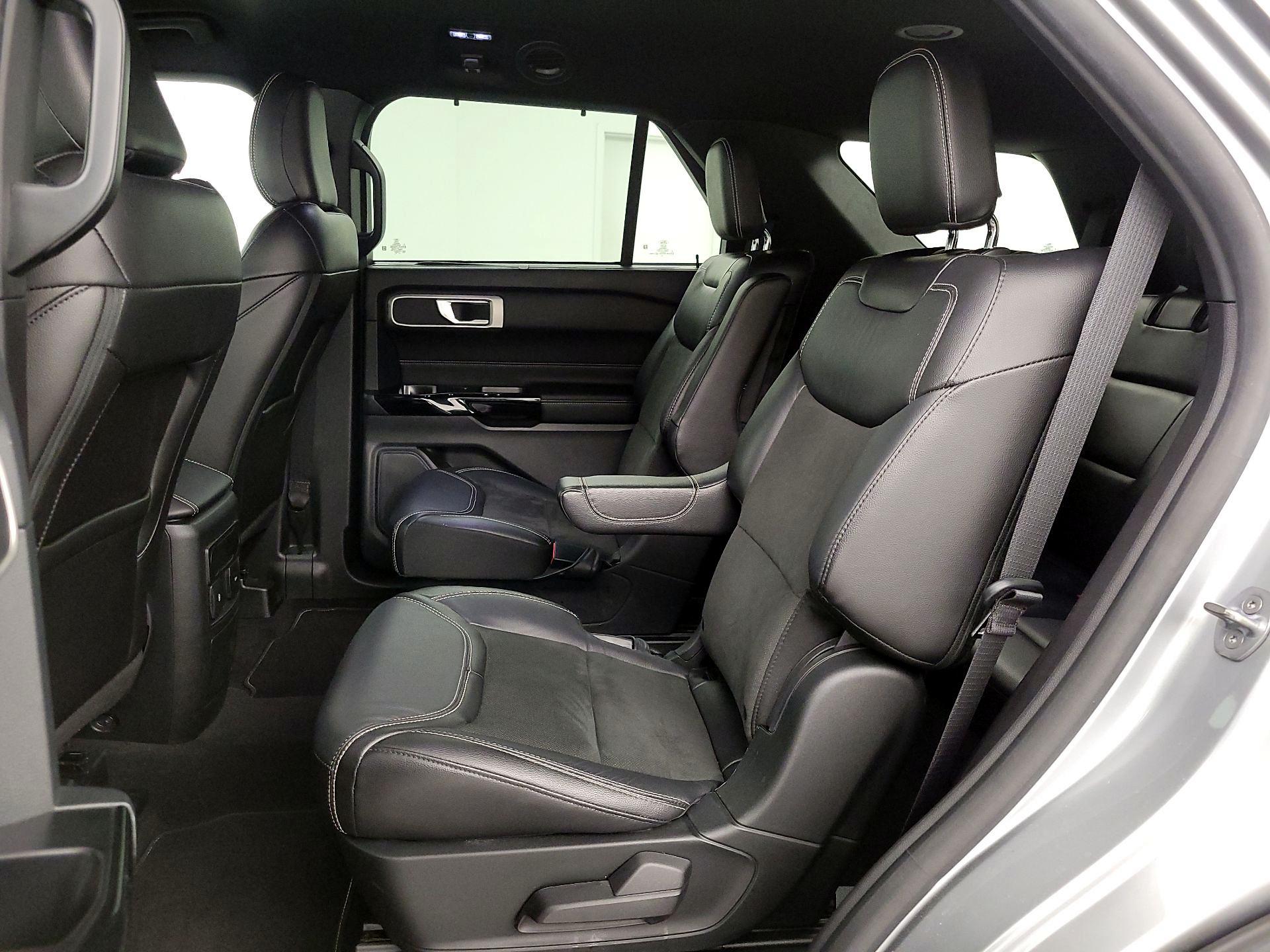 Thumbnail: 2022 Ford Explorer - 20