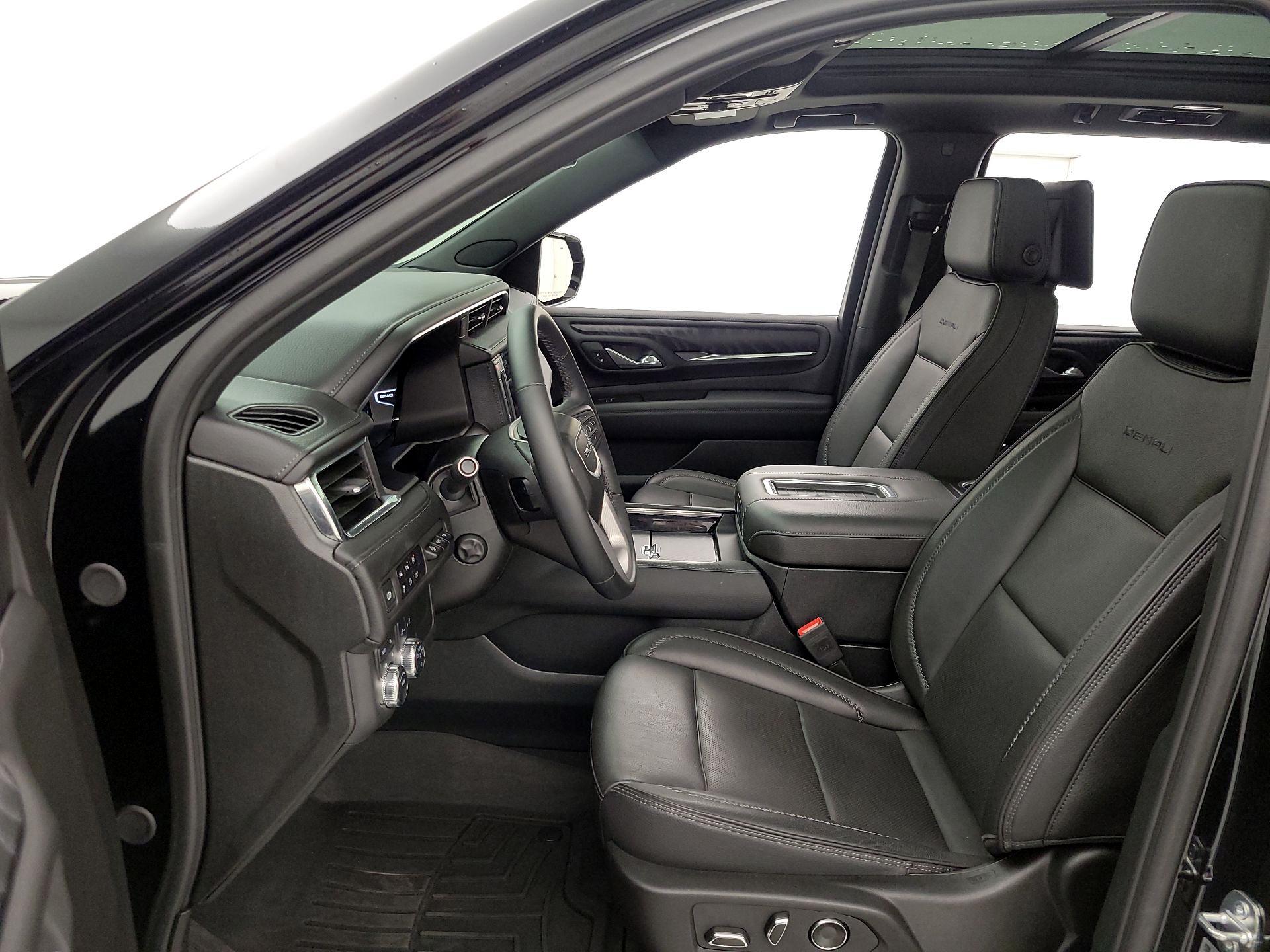Thumbnail: 2024 GMC Yukon XL - 11