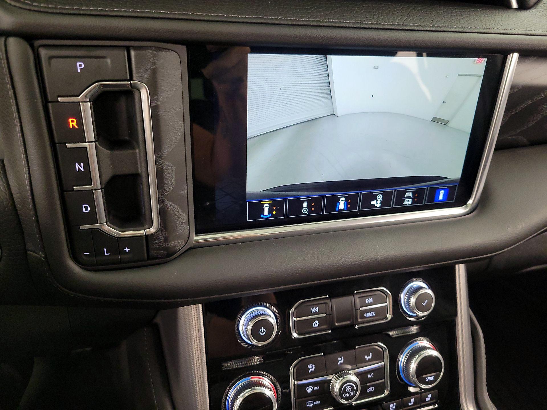 Thumbnail: 2024 GMC Yukon XL - 14
