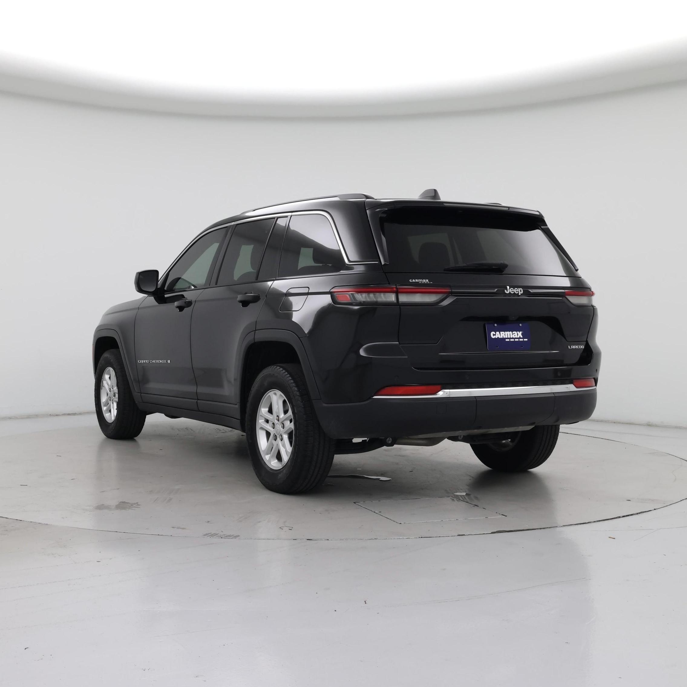 Thumbnail: 2023 Jeep Grand Cherokee - 2