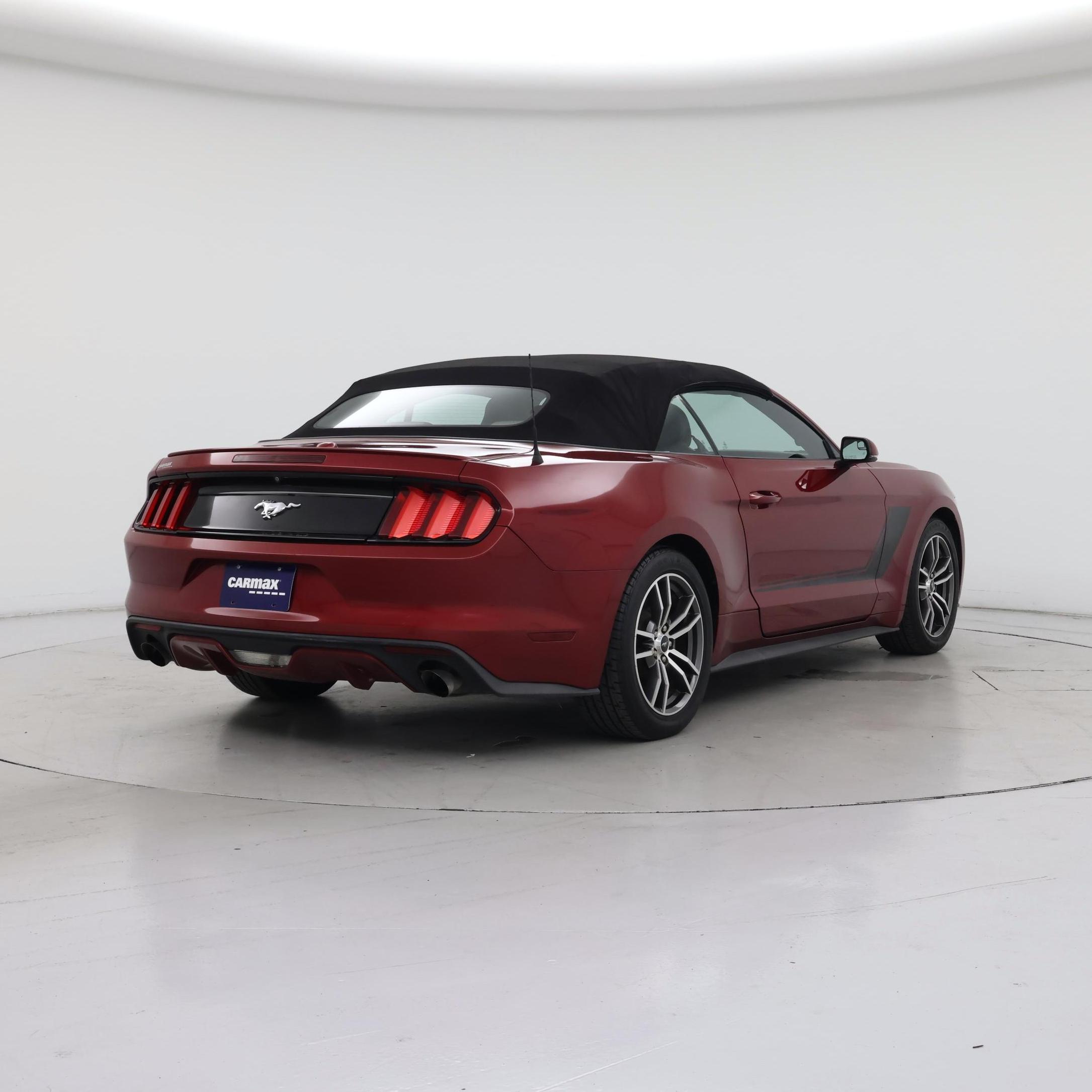 Thumbnail: 2017 Ford Mustang - 8