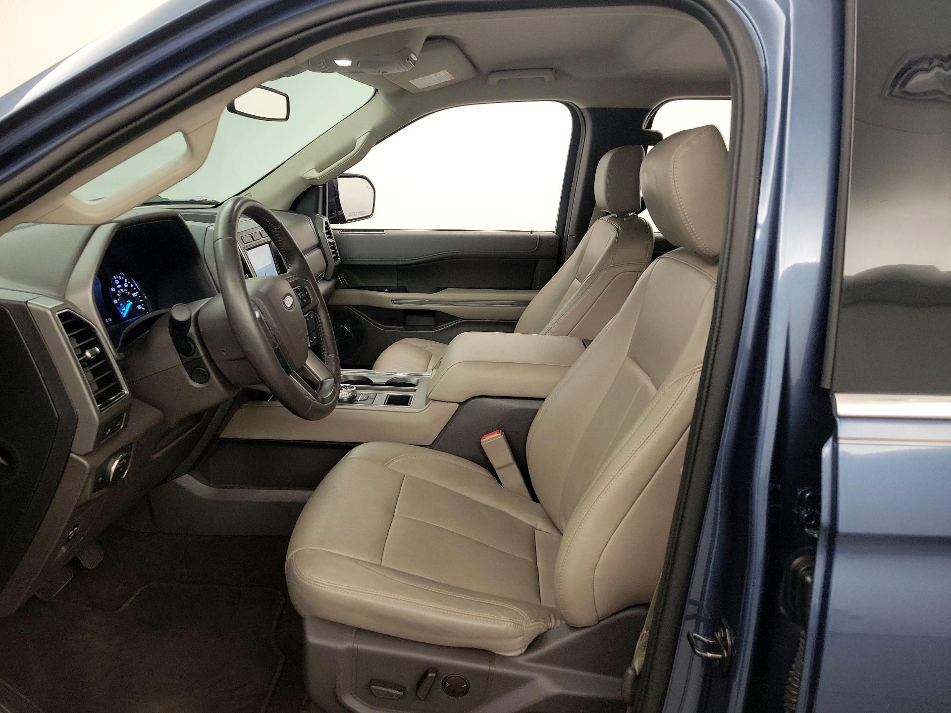 Thumbnail: 2020 Ford Expedition - 11