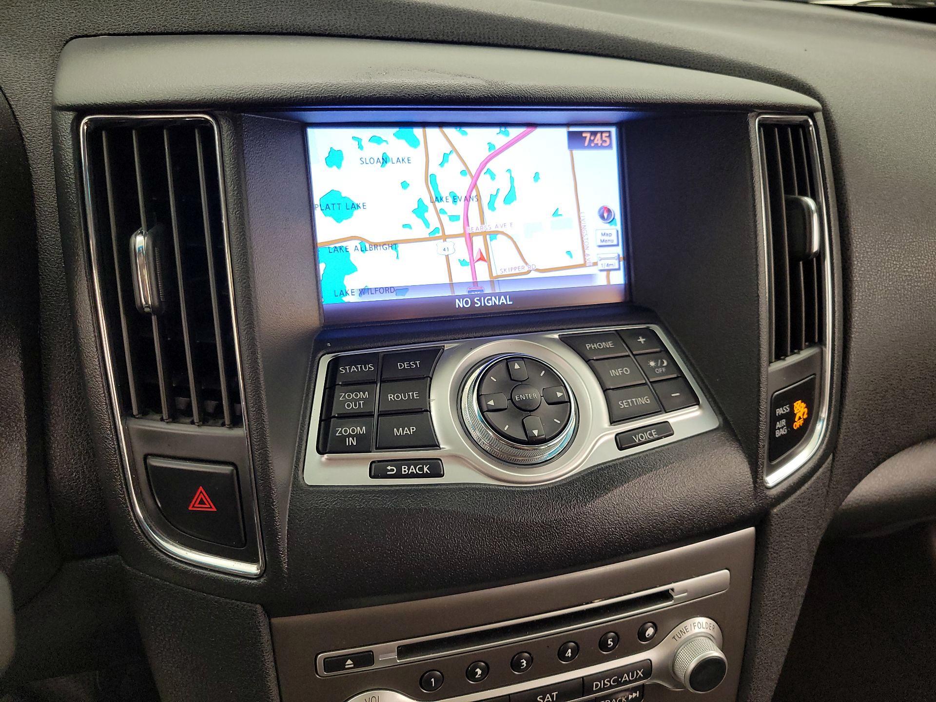 Thumbnail: 2014 Nissan Maxima - 14