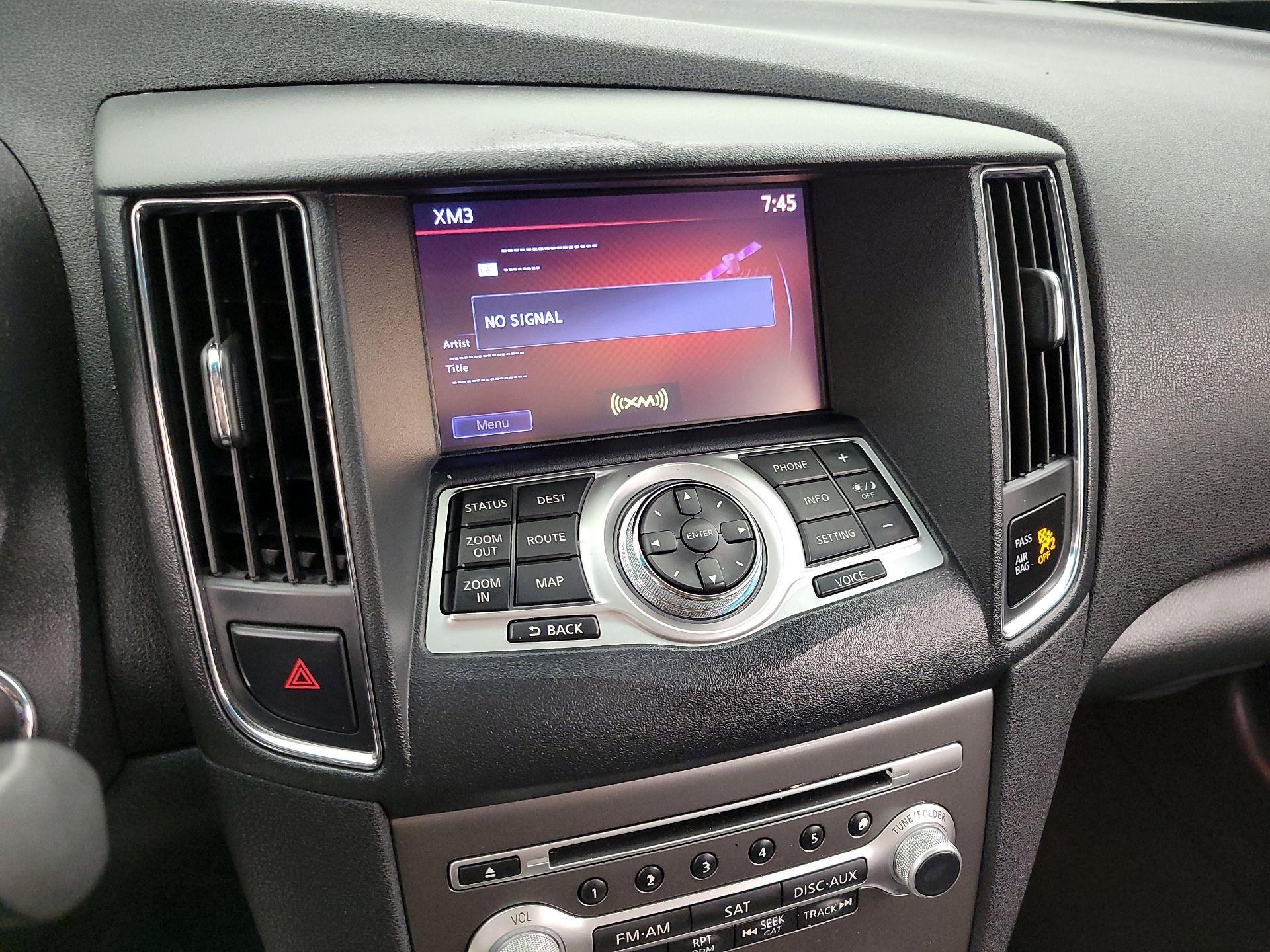 Thumbnail: 2014 Nissan Maxima - 16