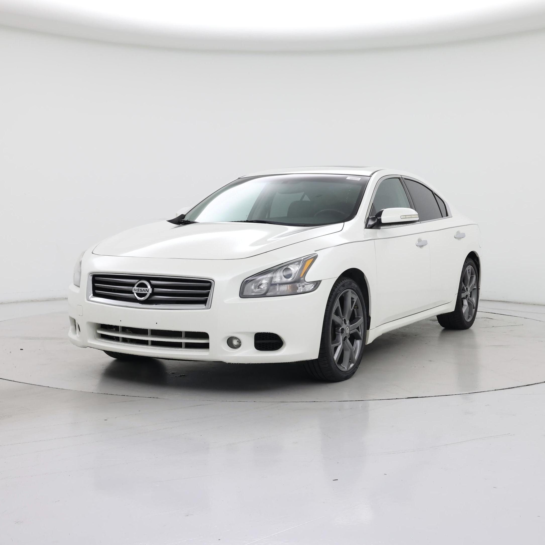 Thumbnail: 2014 Nissan Maxima - 4