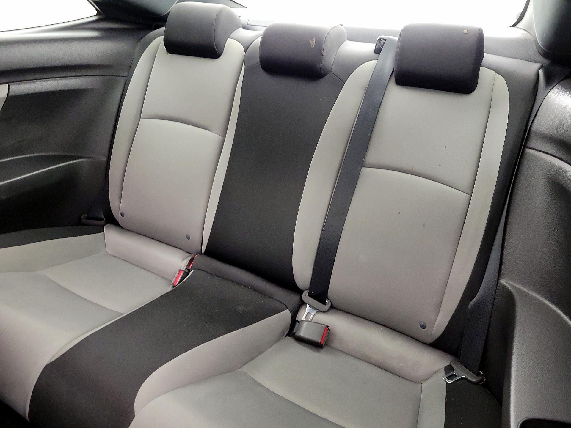Thumbnail: 2016 Honda Civic - 19