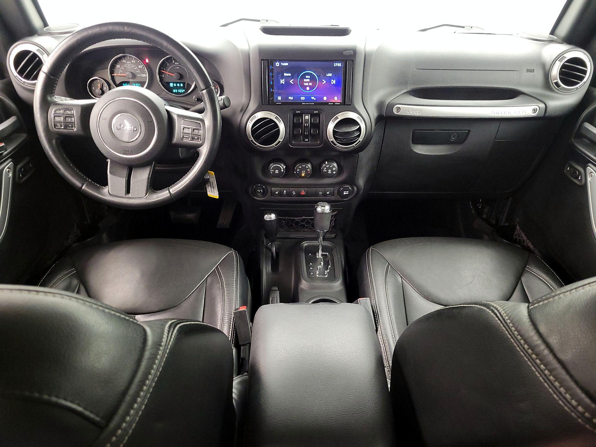 Thumbnail: 2017 Jeep Wrangler - 9
