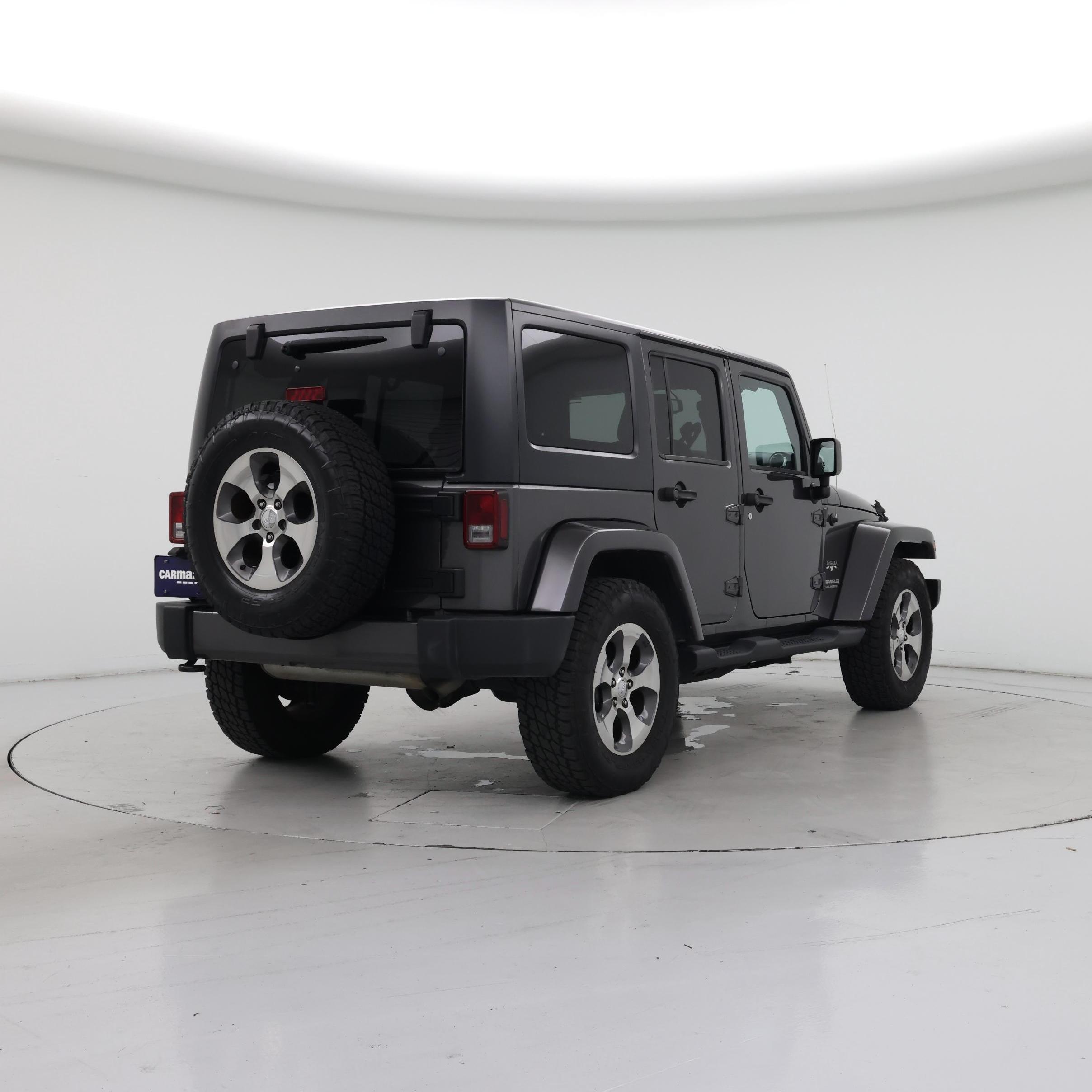 Thumbnail: 2017 Jeep Wrangler - 8