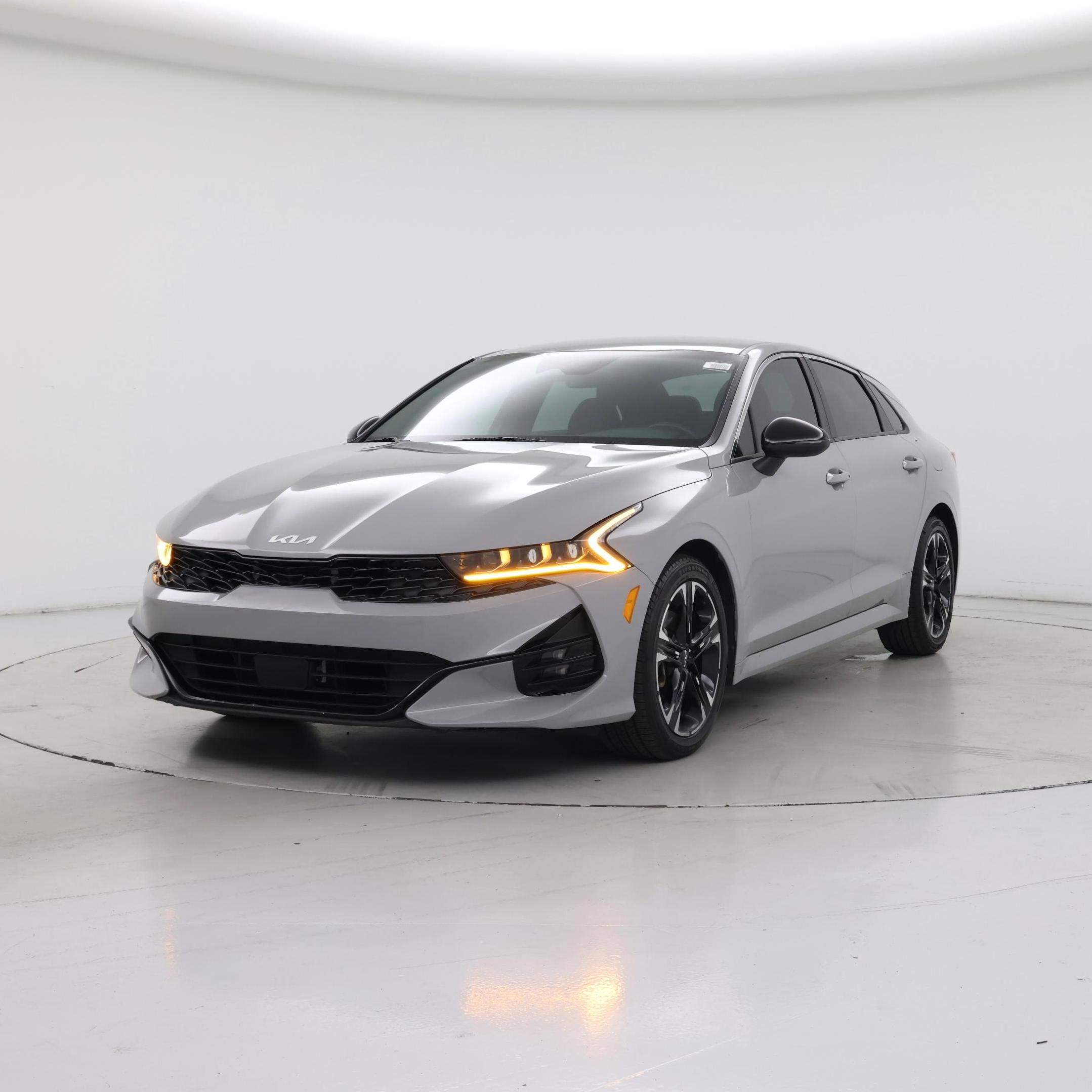 Thumbnail: 2023 Kia K5 - 4