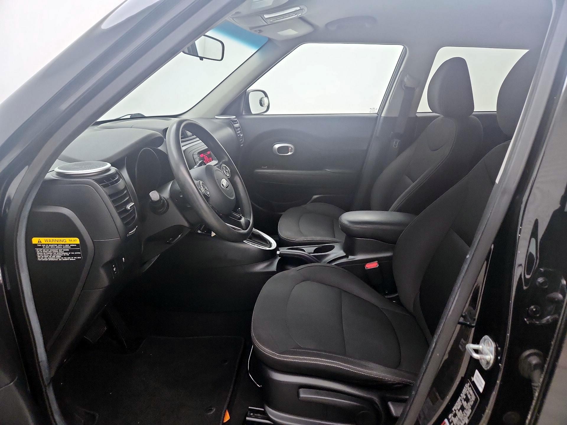 Thumbnail: 2016 Kia Soul - 11