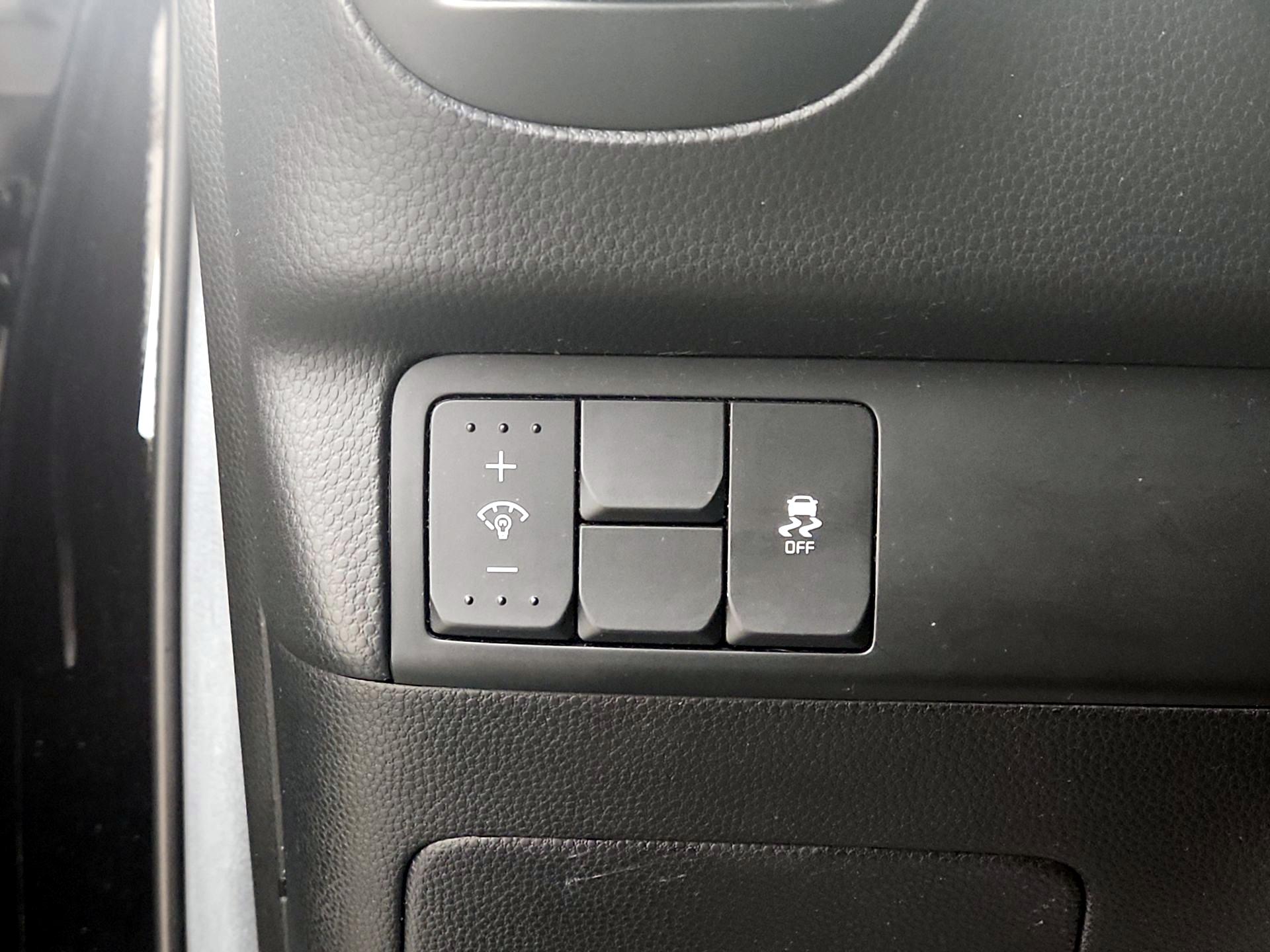 Thumbnail: 2016 Kia Soul - 13