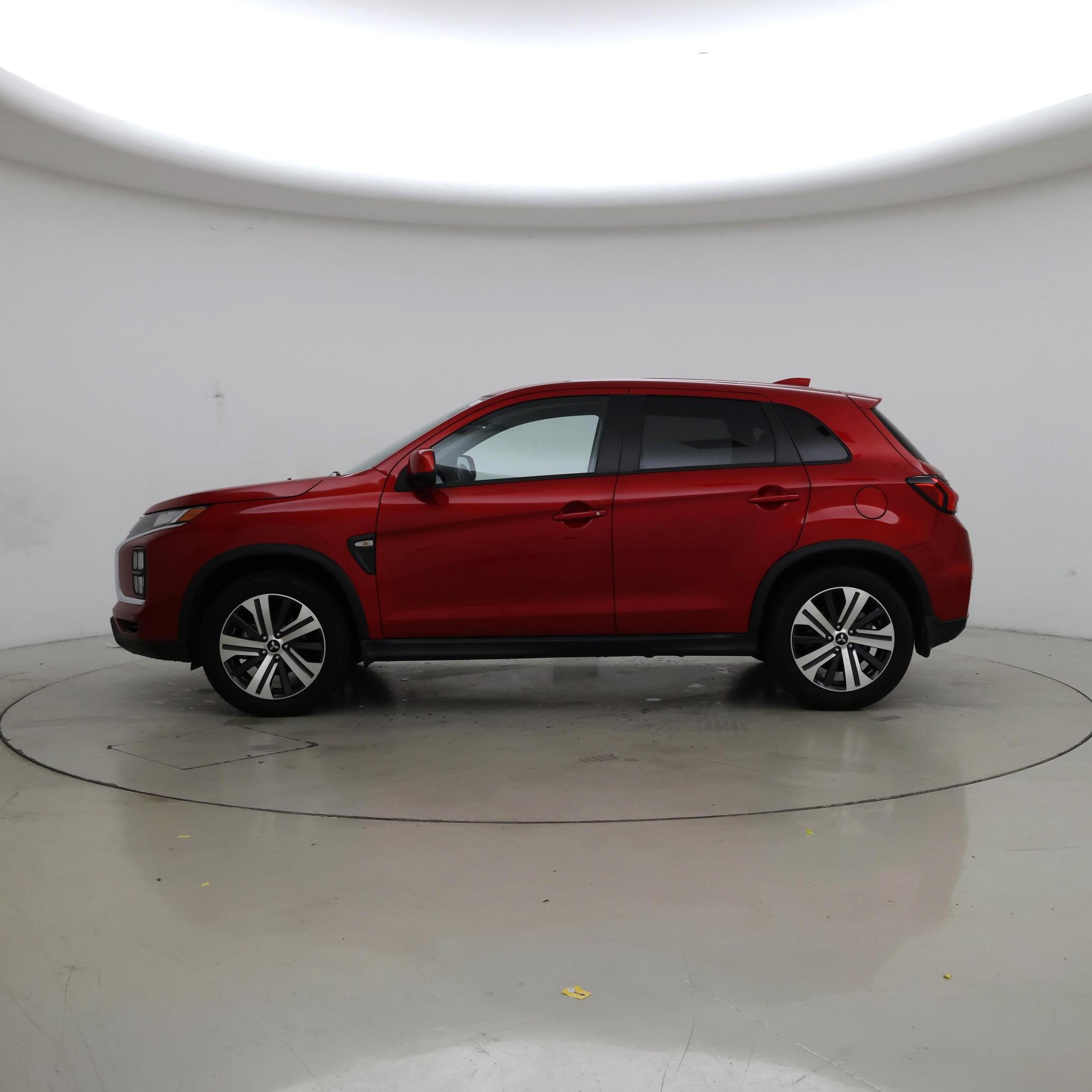 Thumbnail: 2024 Mitsubishi Outlander Sport - 3