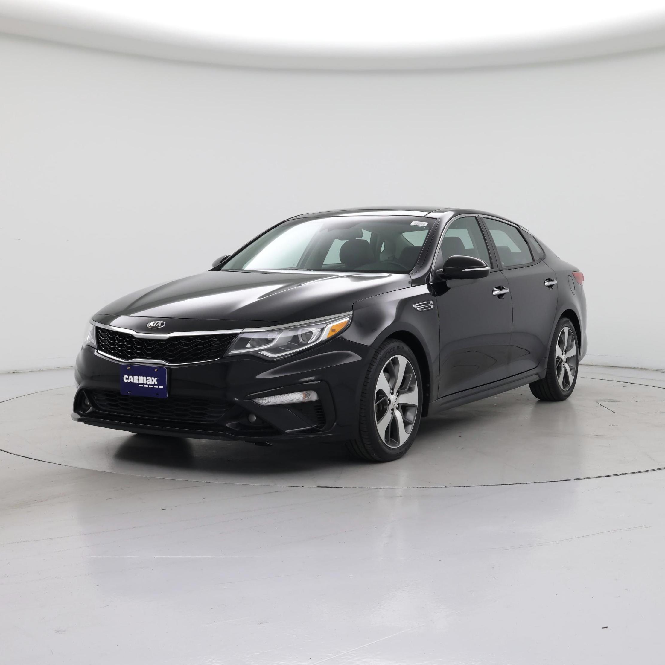 Thumbnail: 2019 Kia Optima - 4