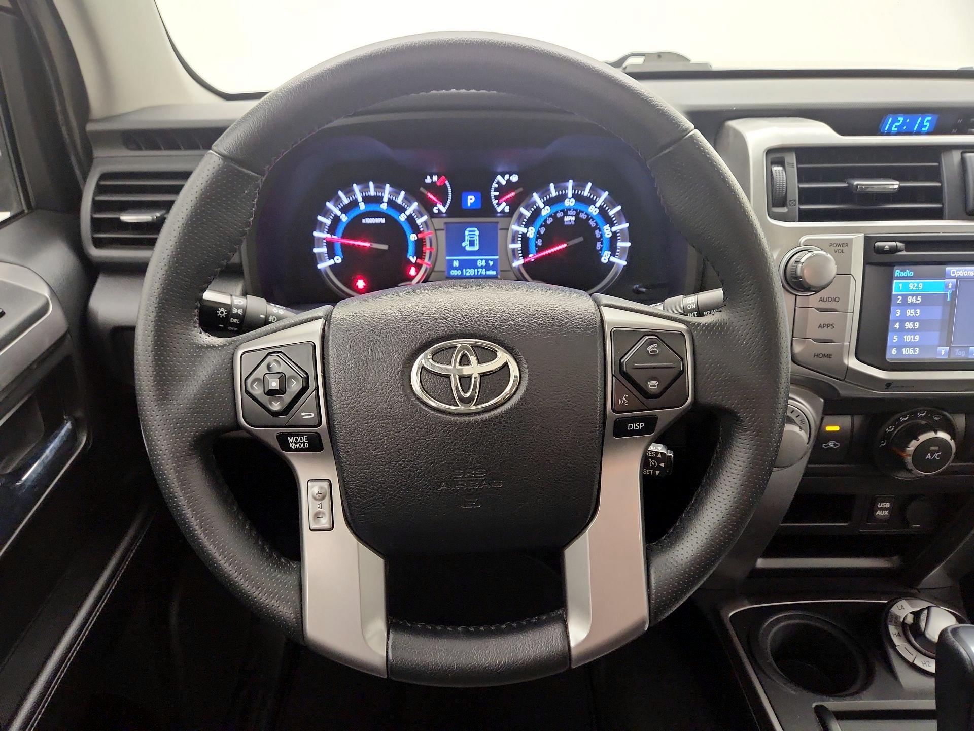 Thumbnail: 2017 Toyota 4Runner - 10