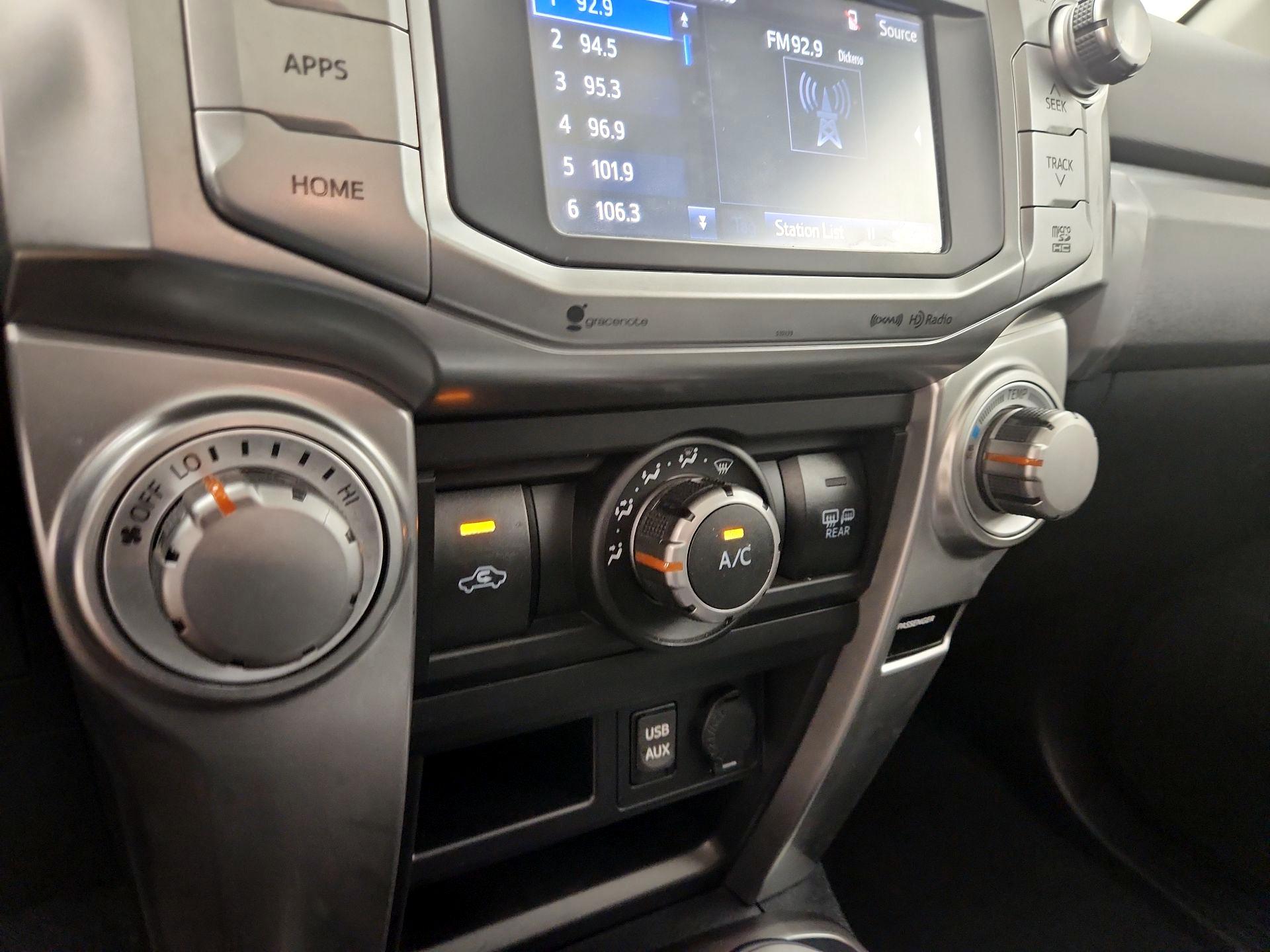Thumbnail: 2017 Toyota 4Runner - 16