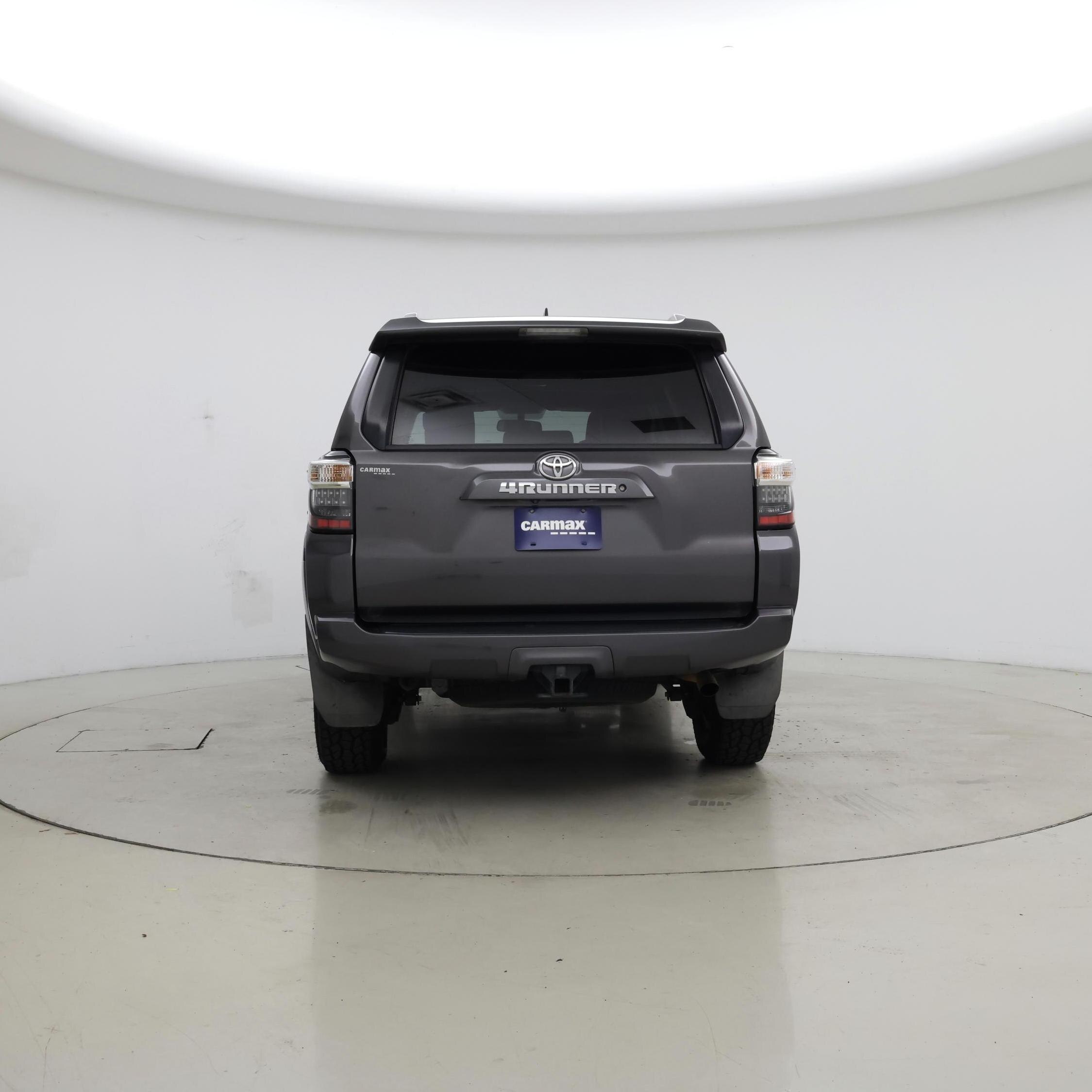 Thumbnail: 2017 Toyota 4Runner - 6