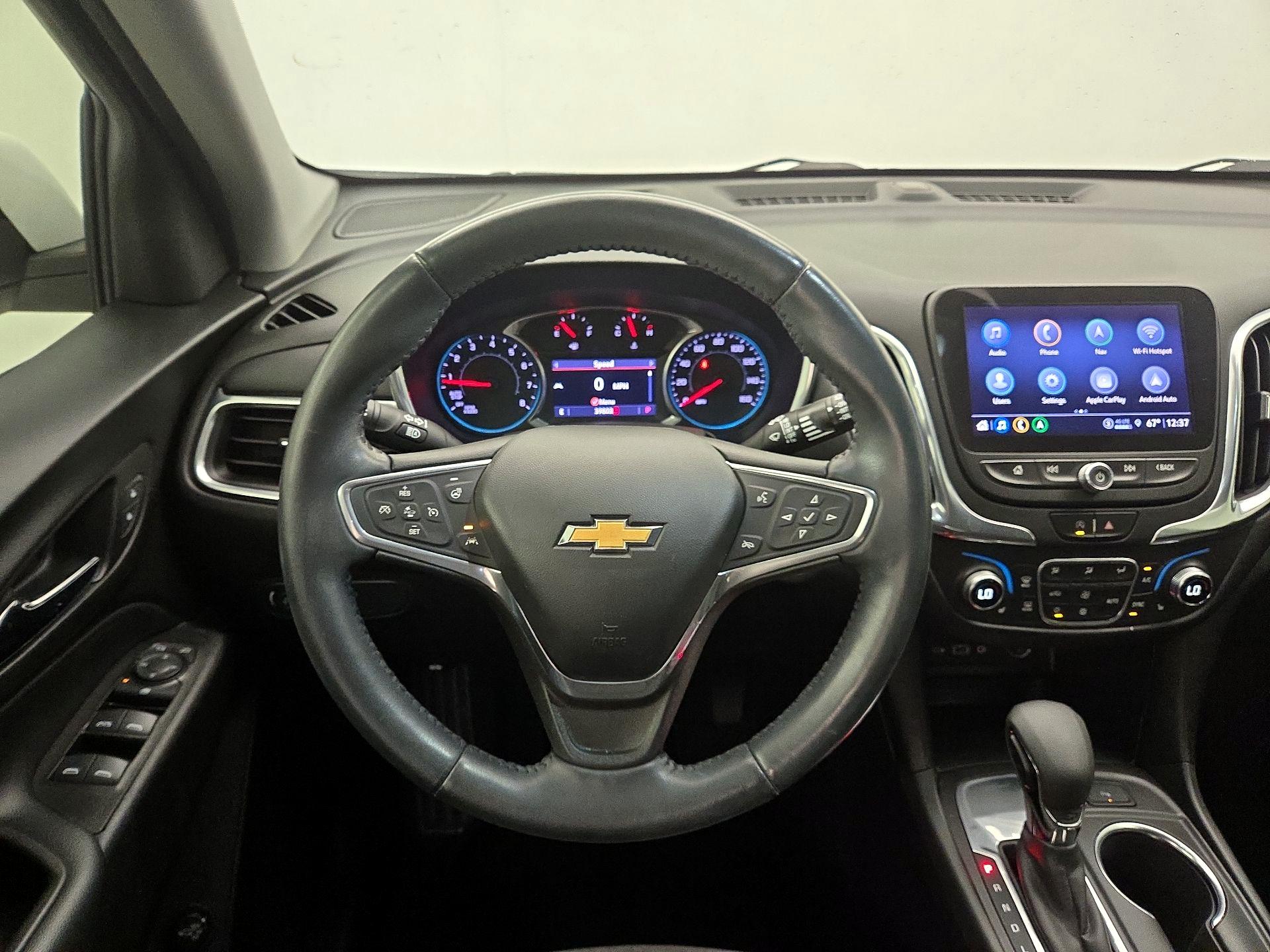 Thumbnail: 2022 Chevrolet Equinox - 10
