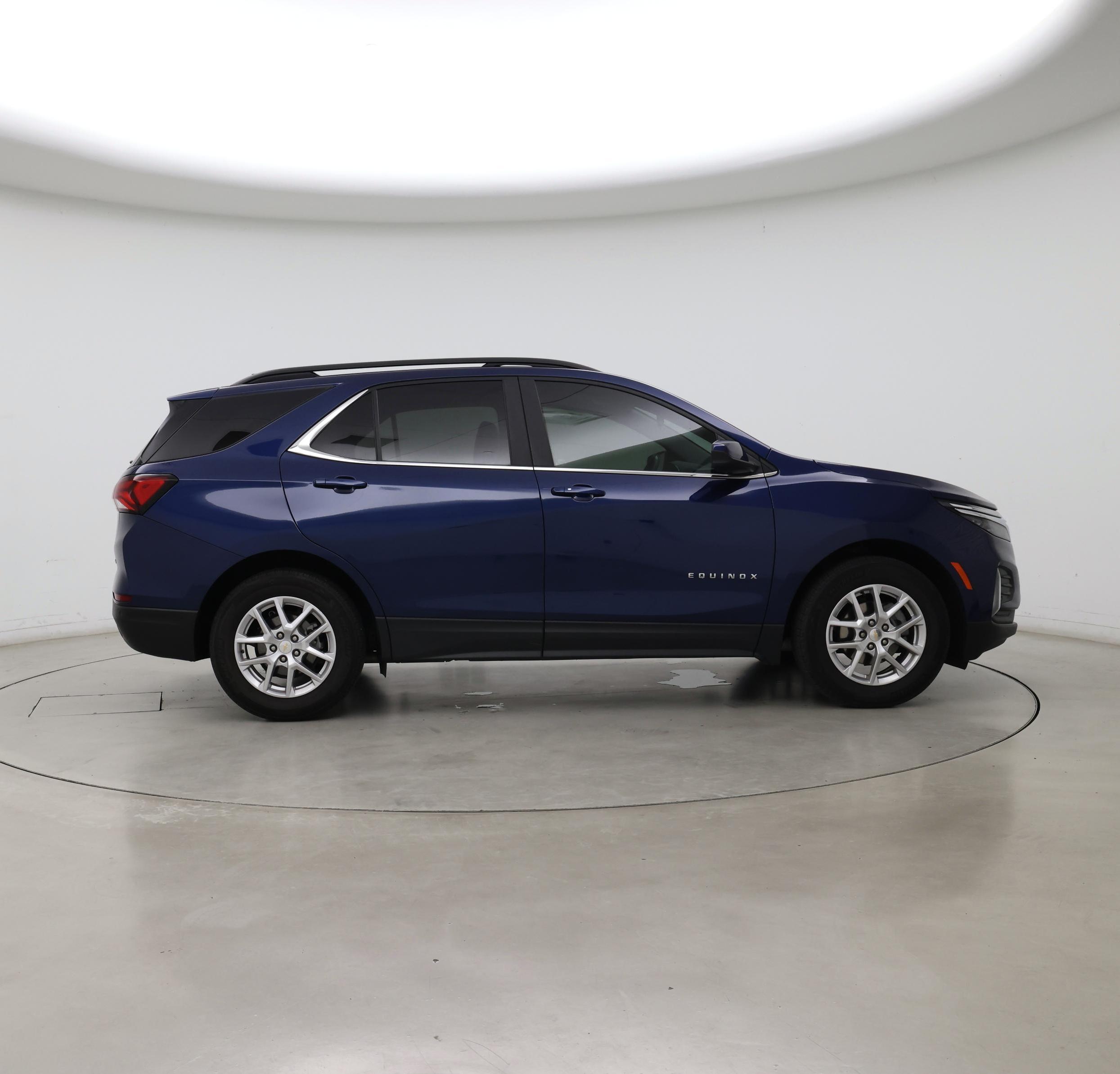Thumbnail: 2022 Chevrolet Equinox - 7