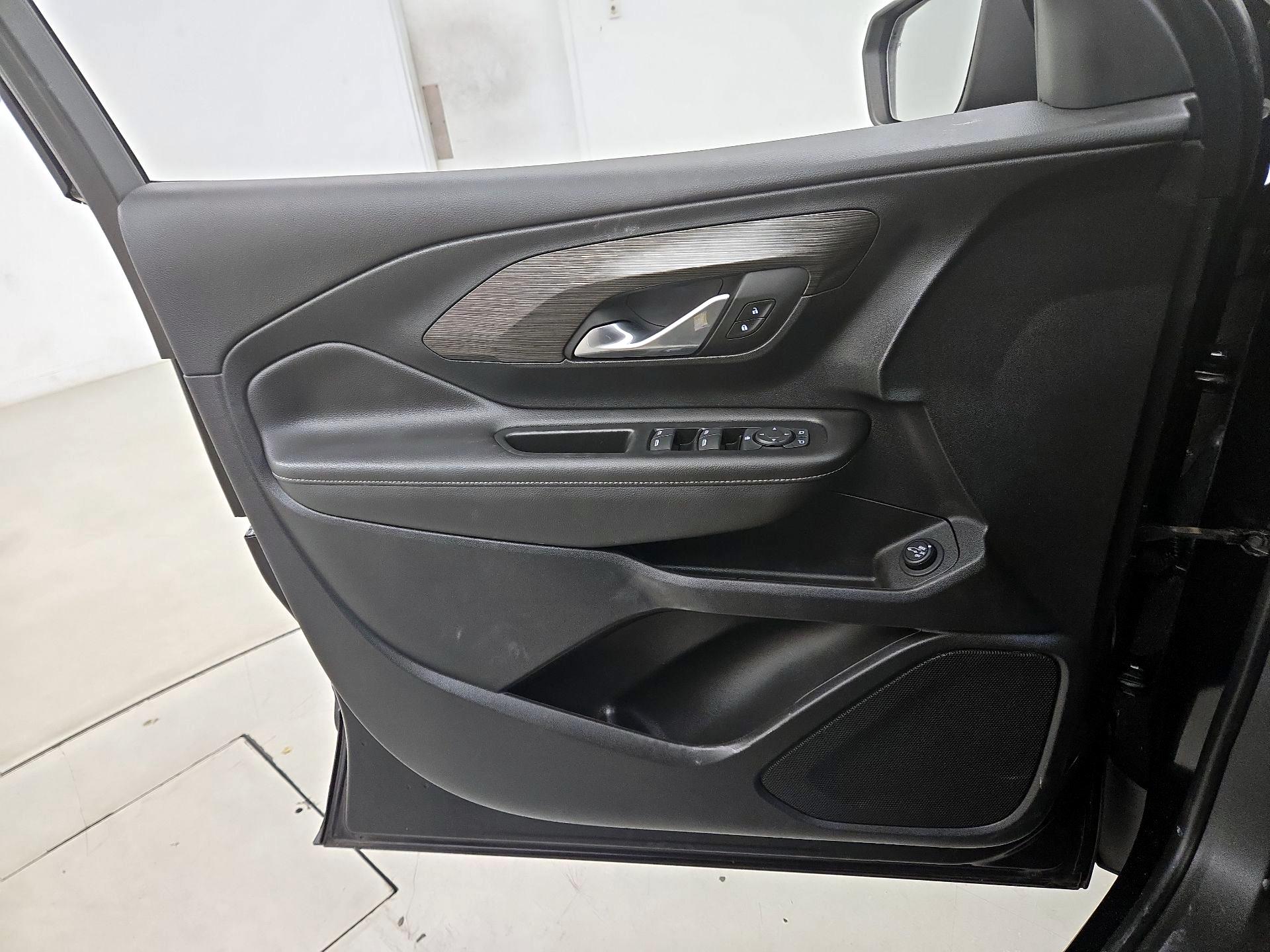 Thumbnail: 2022 GMC Terrain - 12