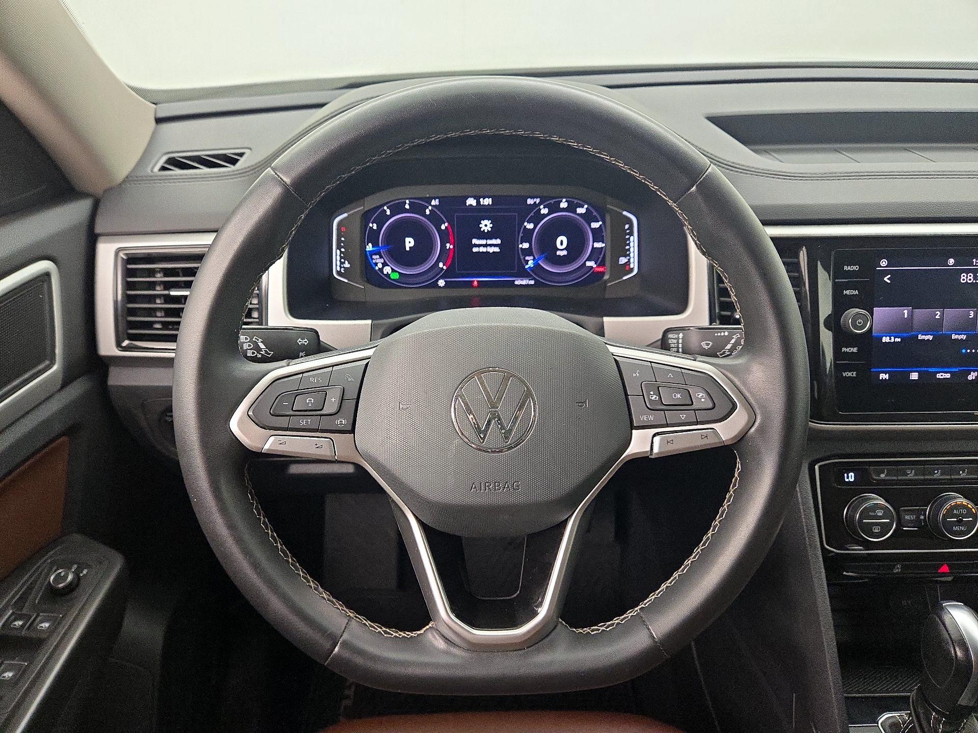 Thumbnail: 2022 Volkswagen Atlas - 10