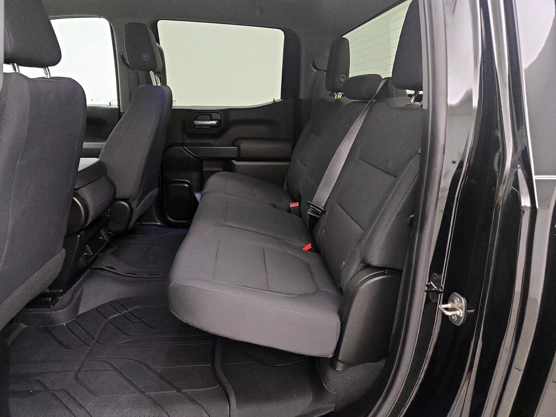 Thumbnail: 2021 Chevrolet Silverado 1500 - 19
