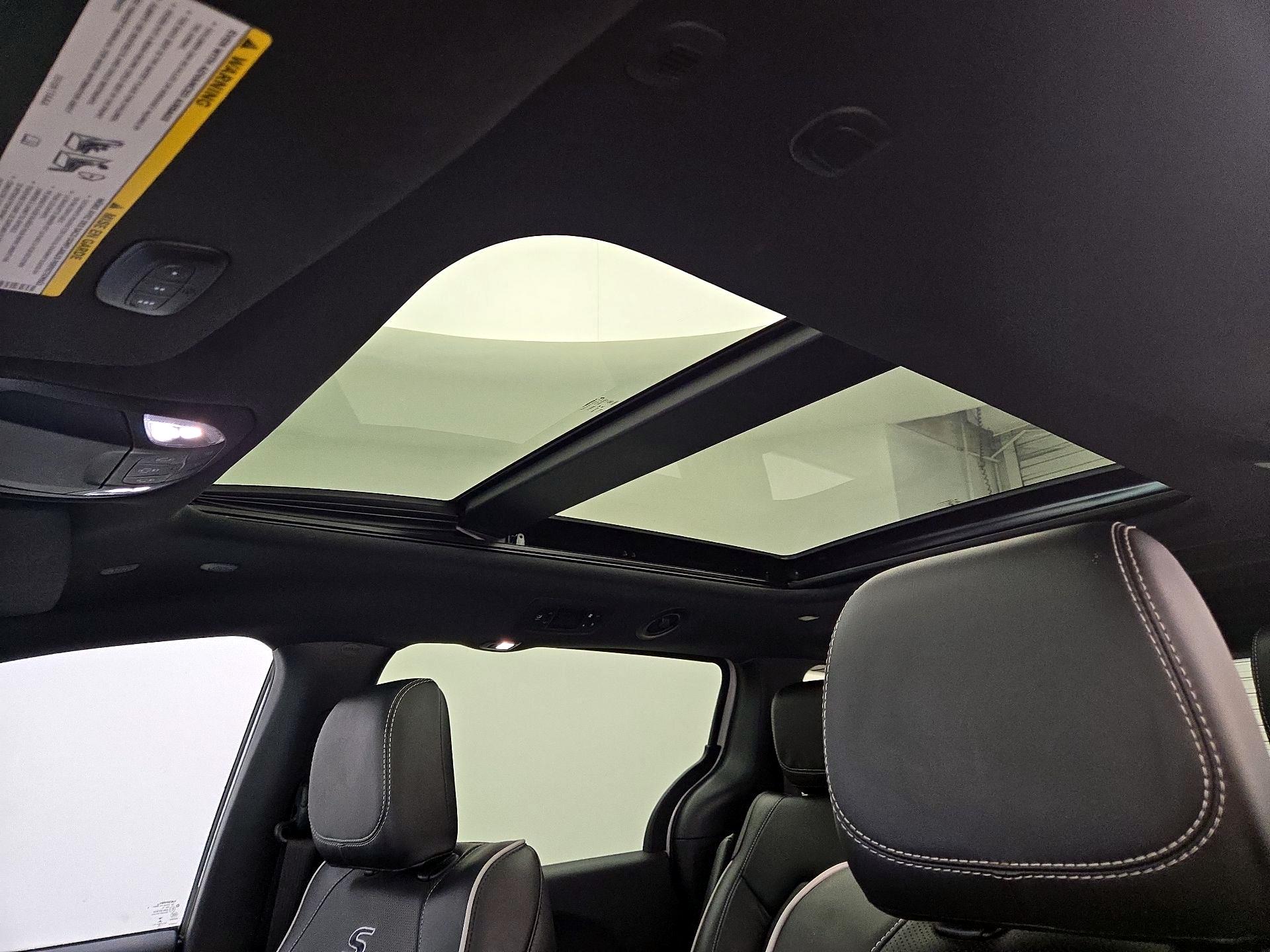 Thumbnail: 2022 Chrysler Pacifica - 20