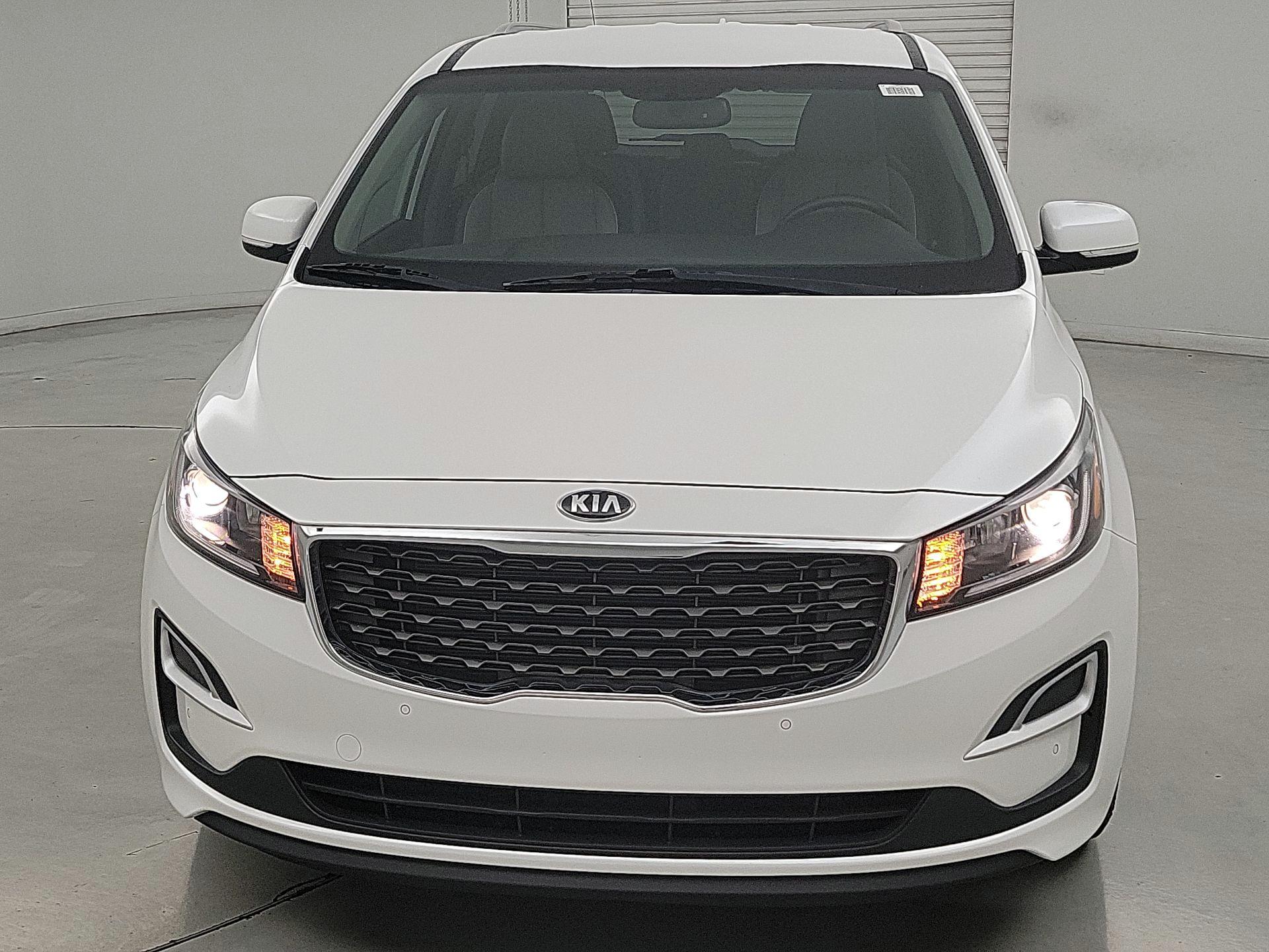Thumbnail: 2020 Kia Sedona - 2