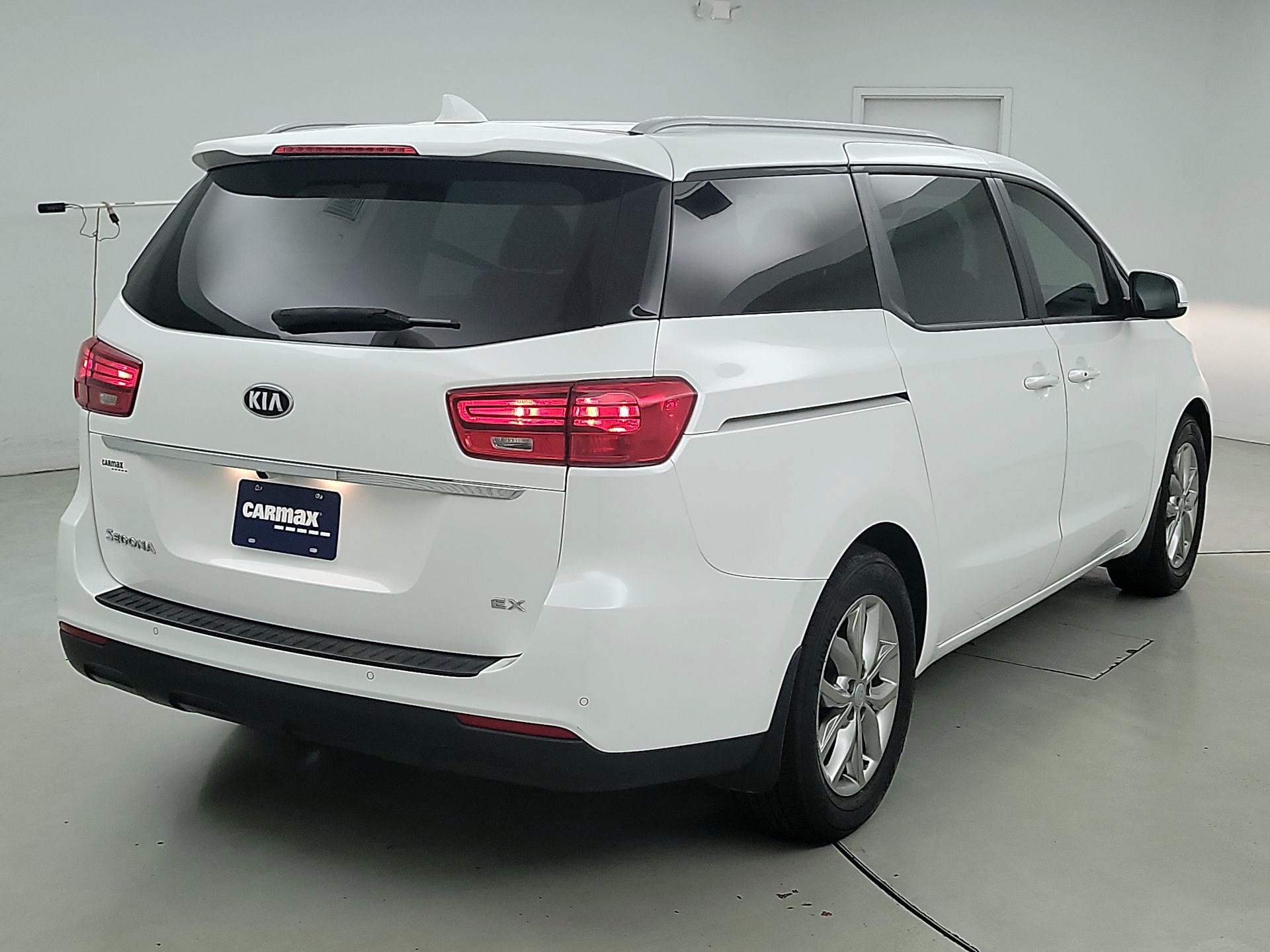 Thumbnail: 2020 Kia Sedona - 5