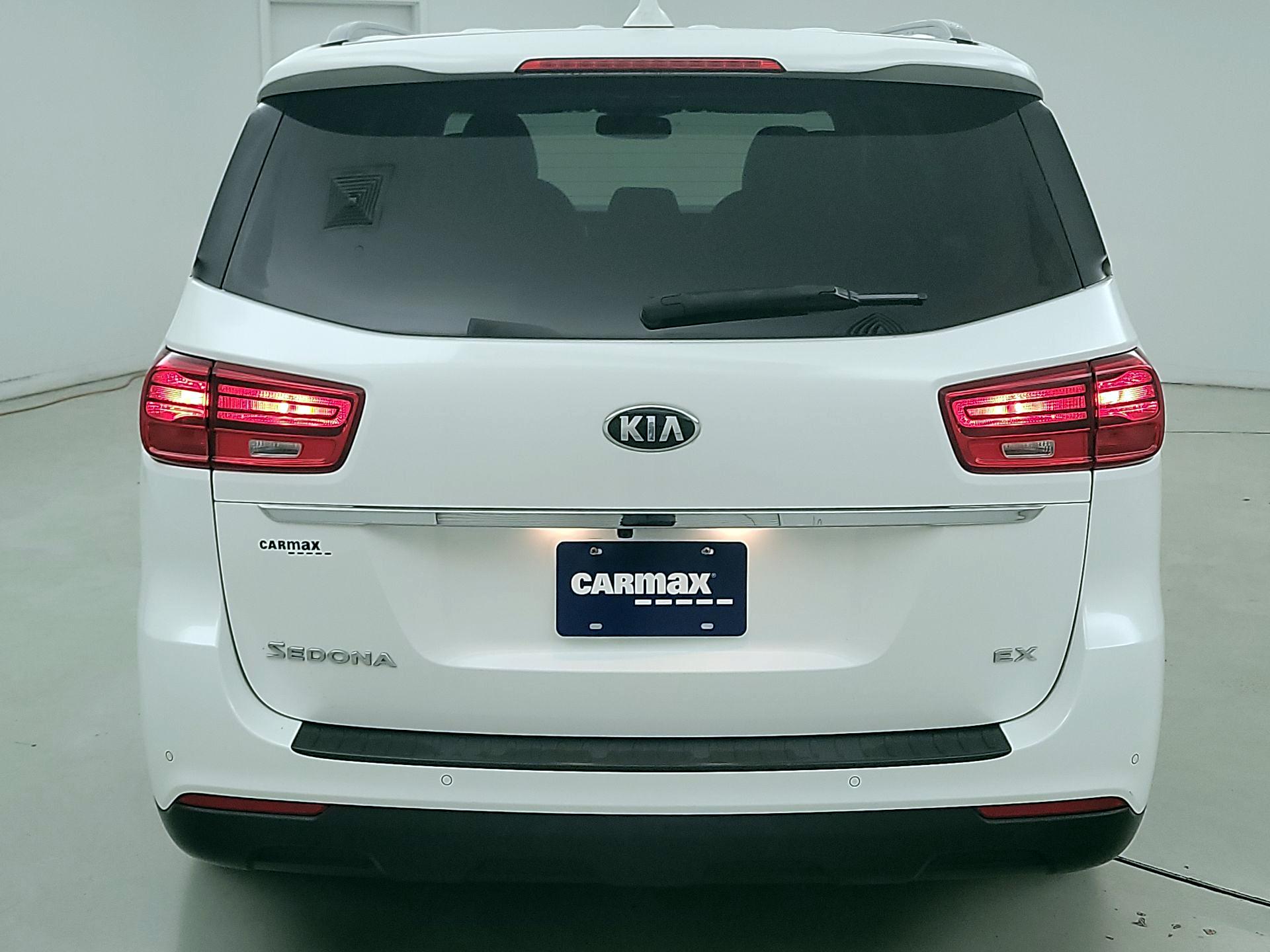 Thumbnail: 2020 Kia Sedona - 6