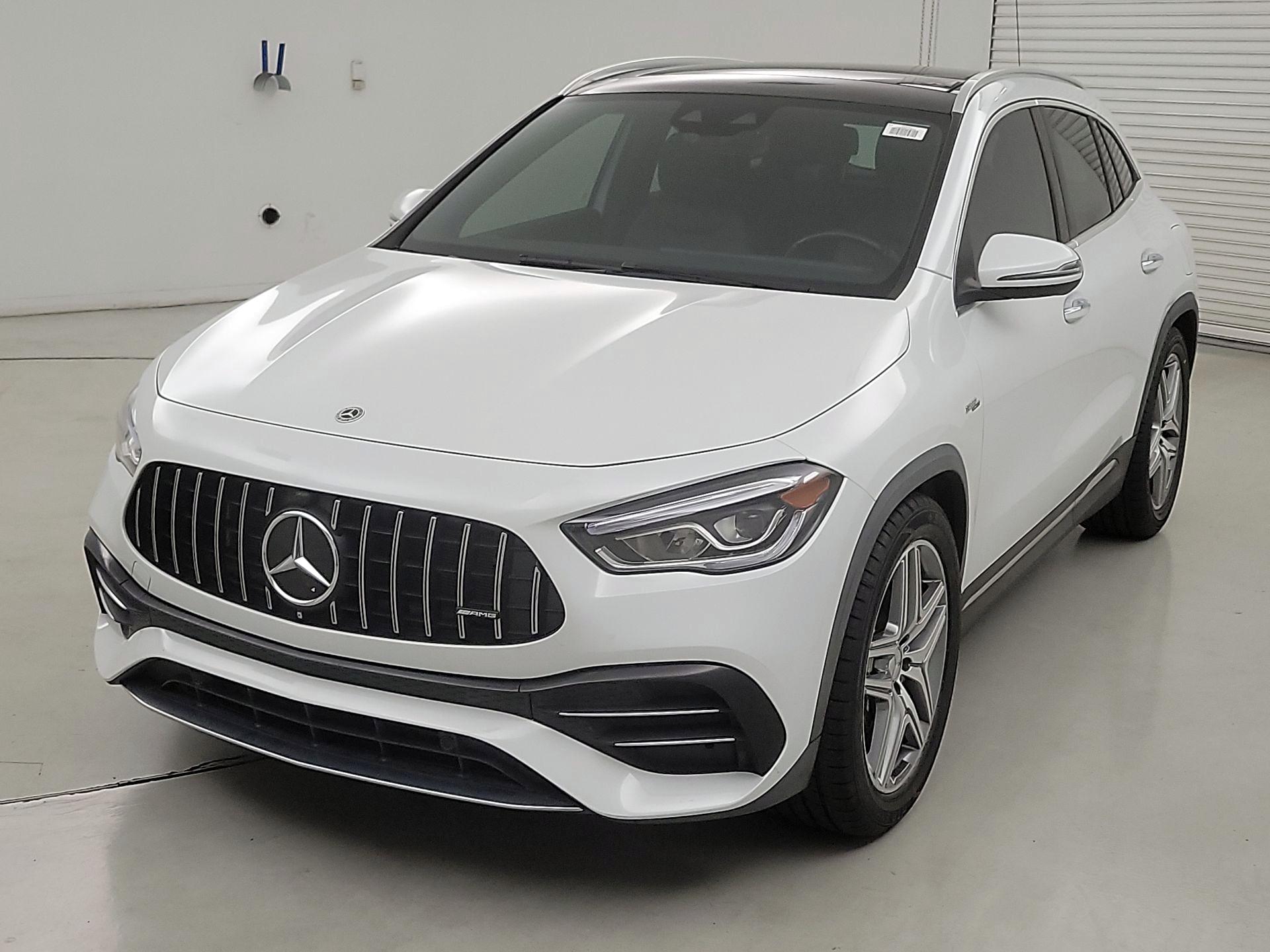 Thumbnail: 2021 Mercedes-Benz GLA - 3
