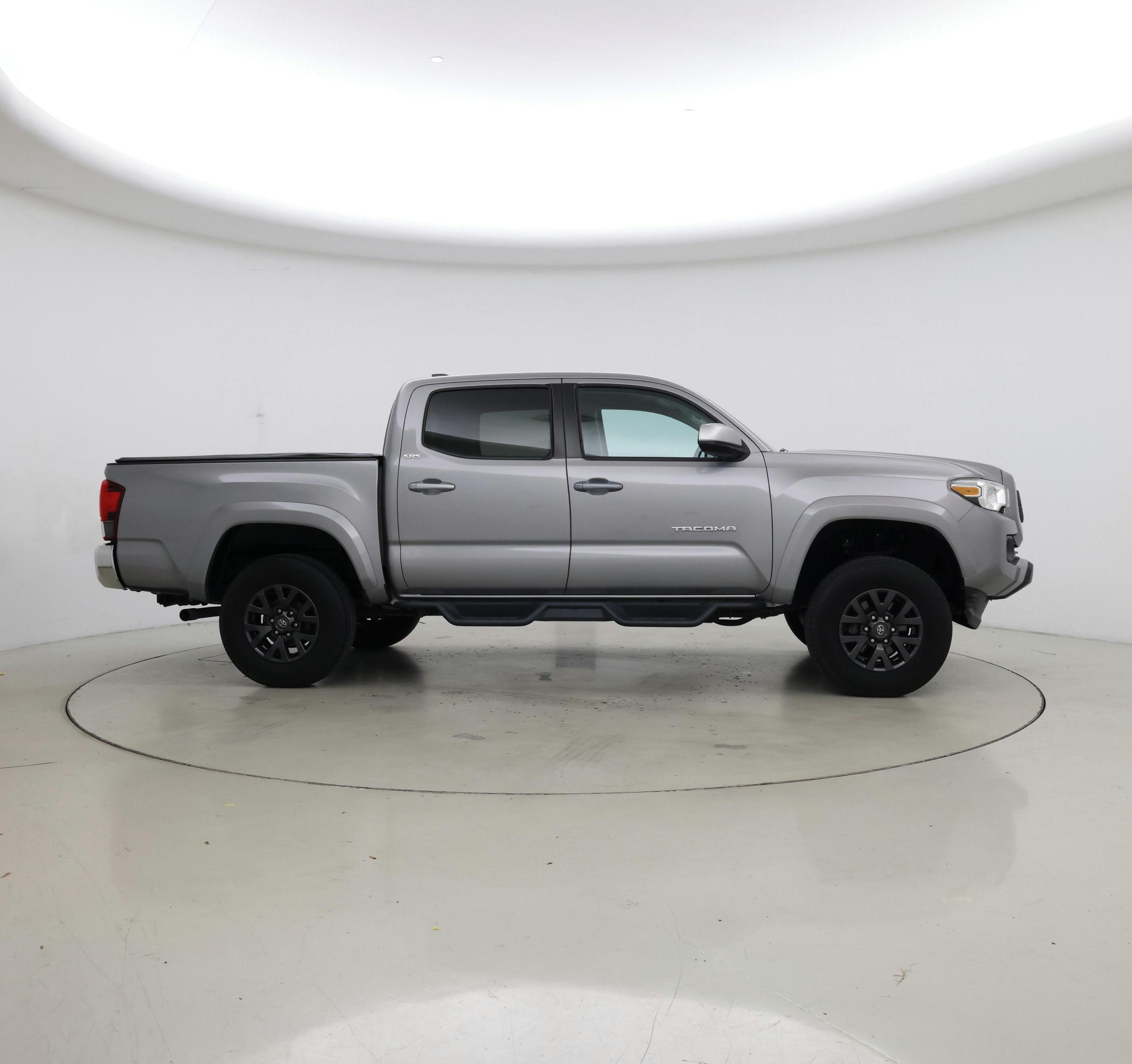 Thumbnail: 2021 Toyota Tacoma - 7