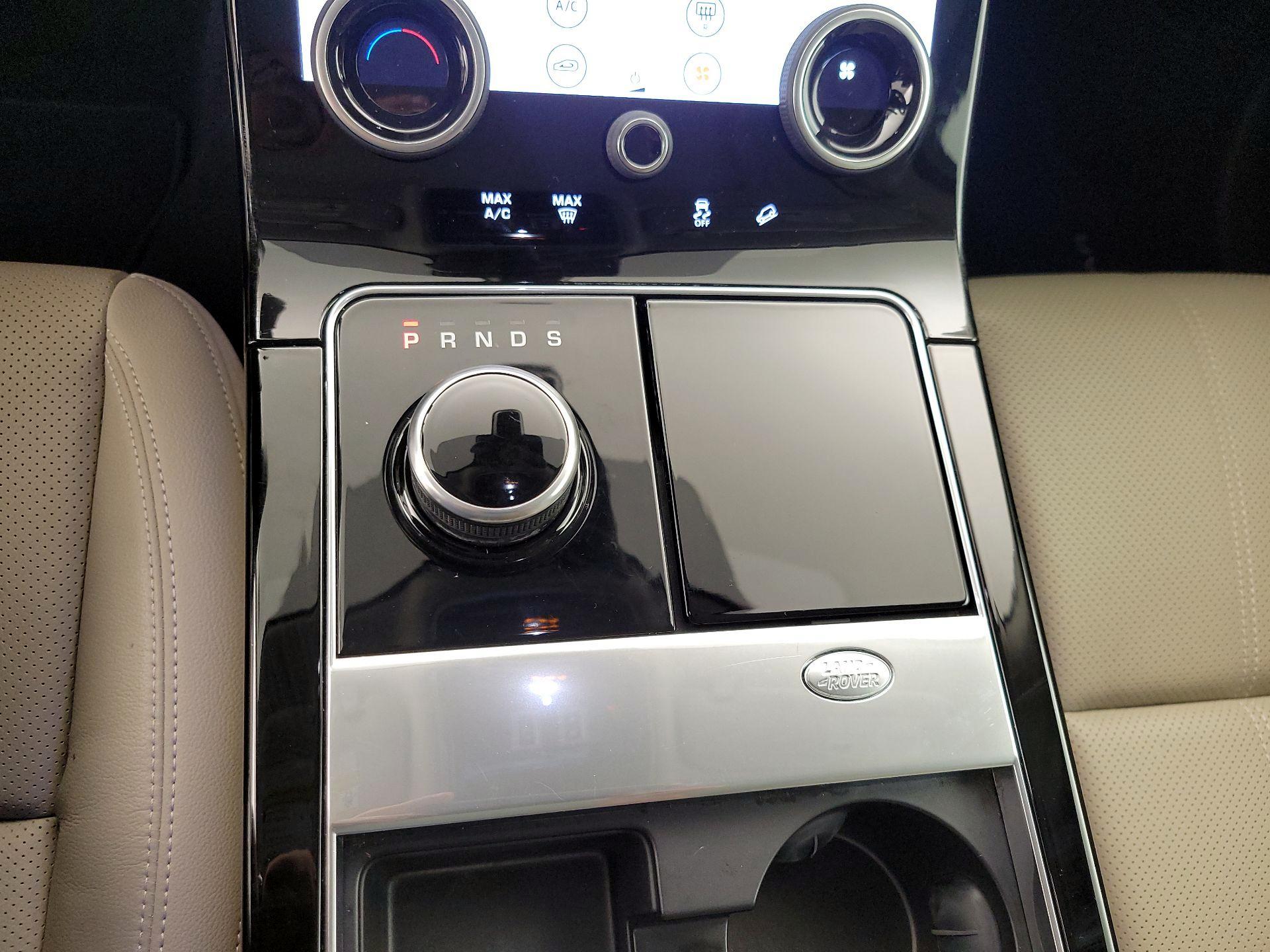 Thumbnail: 2018 Land Rover Range Rover Velar - 18