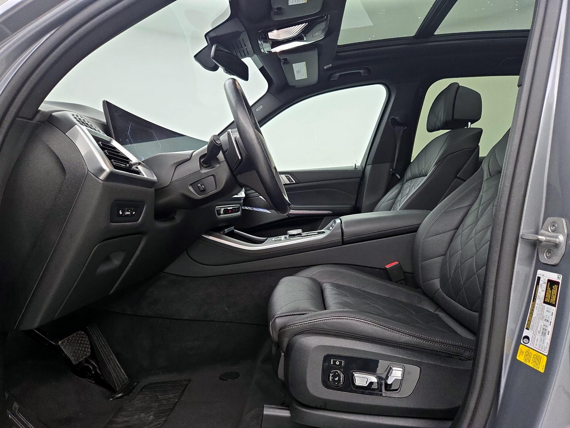 Thumbnail: 2024 BMW X5 - 11