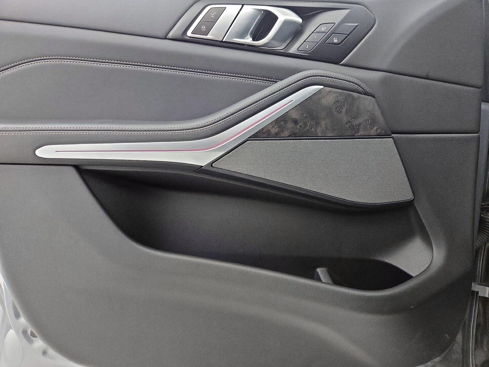 Thumbnail: 2024 BMW X5 - 12