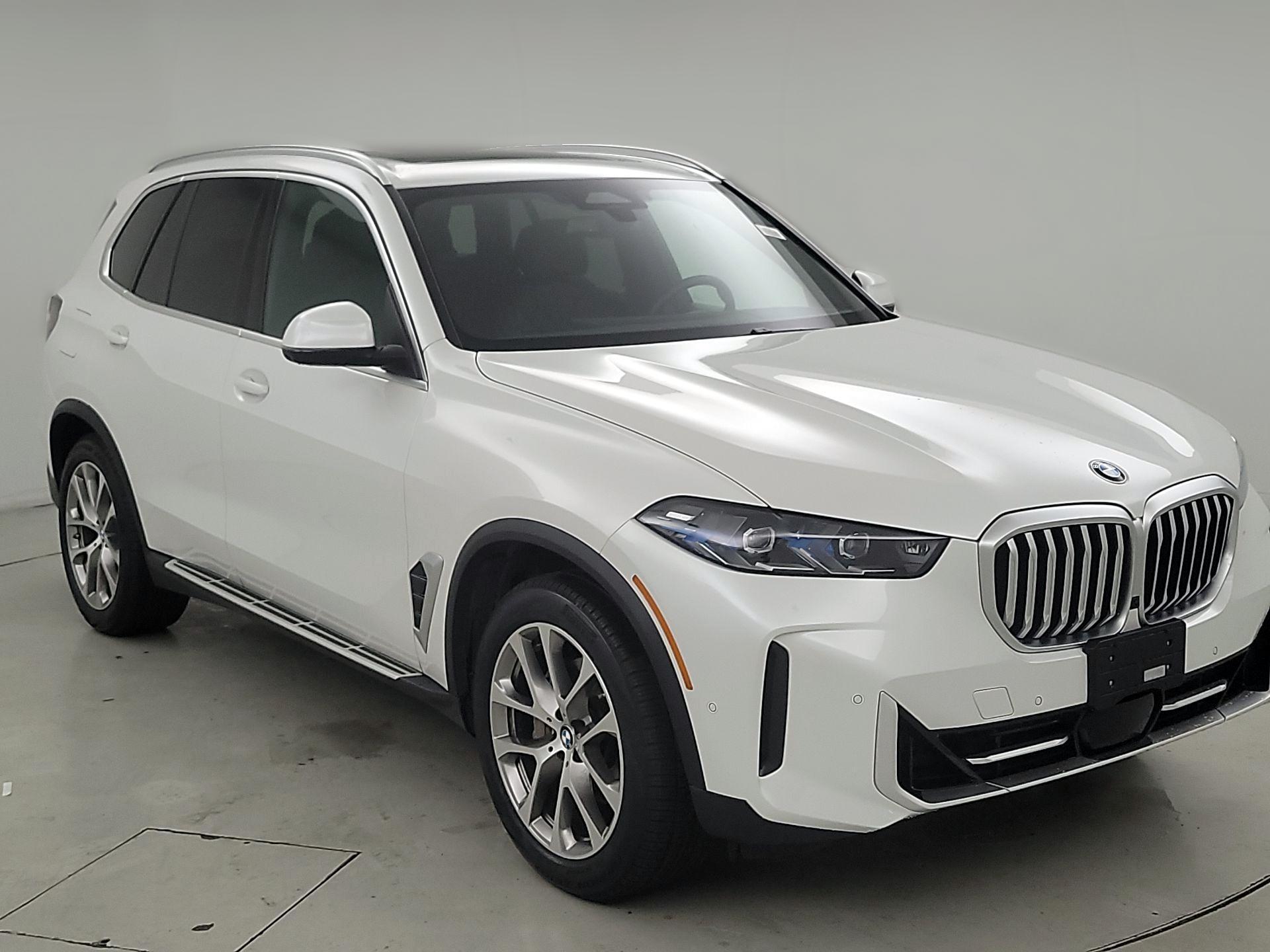Thumbnail: 2024 BMW X5 - 1