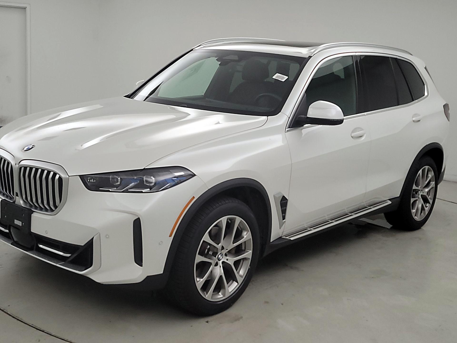 Thumbnail: 2024 BMW X5 - 3